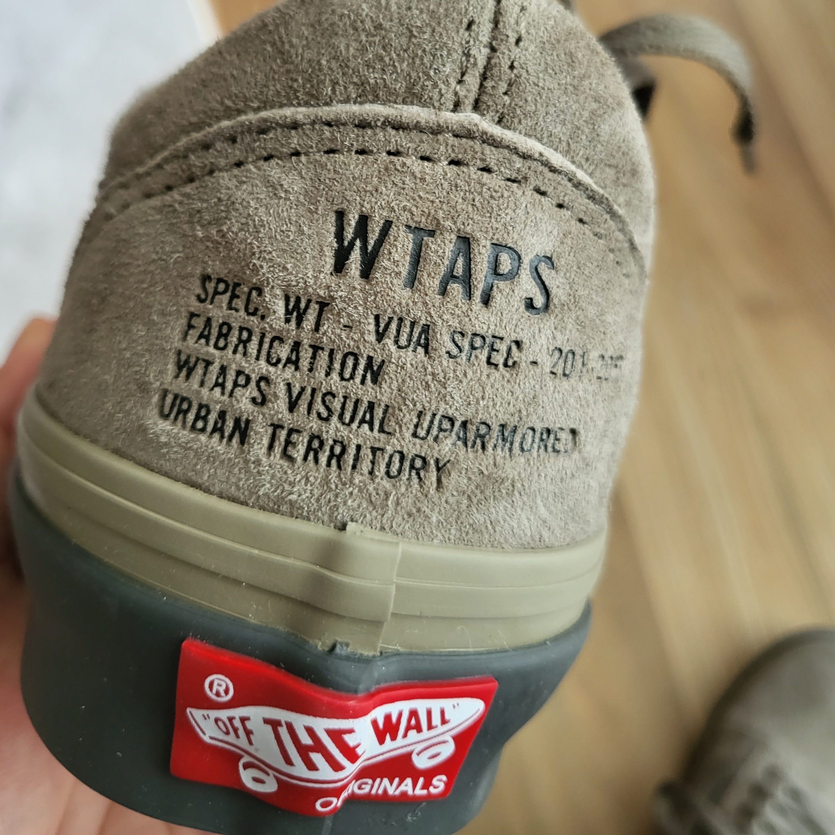 Vans Vault x WTAPS OG Old Skool LX Coyote 착용 스타일 - 1