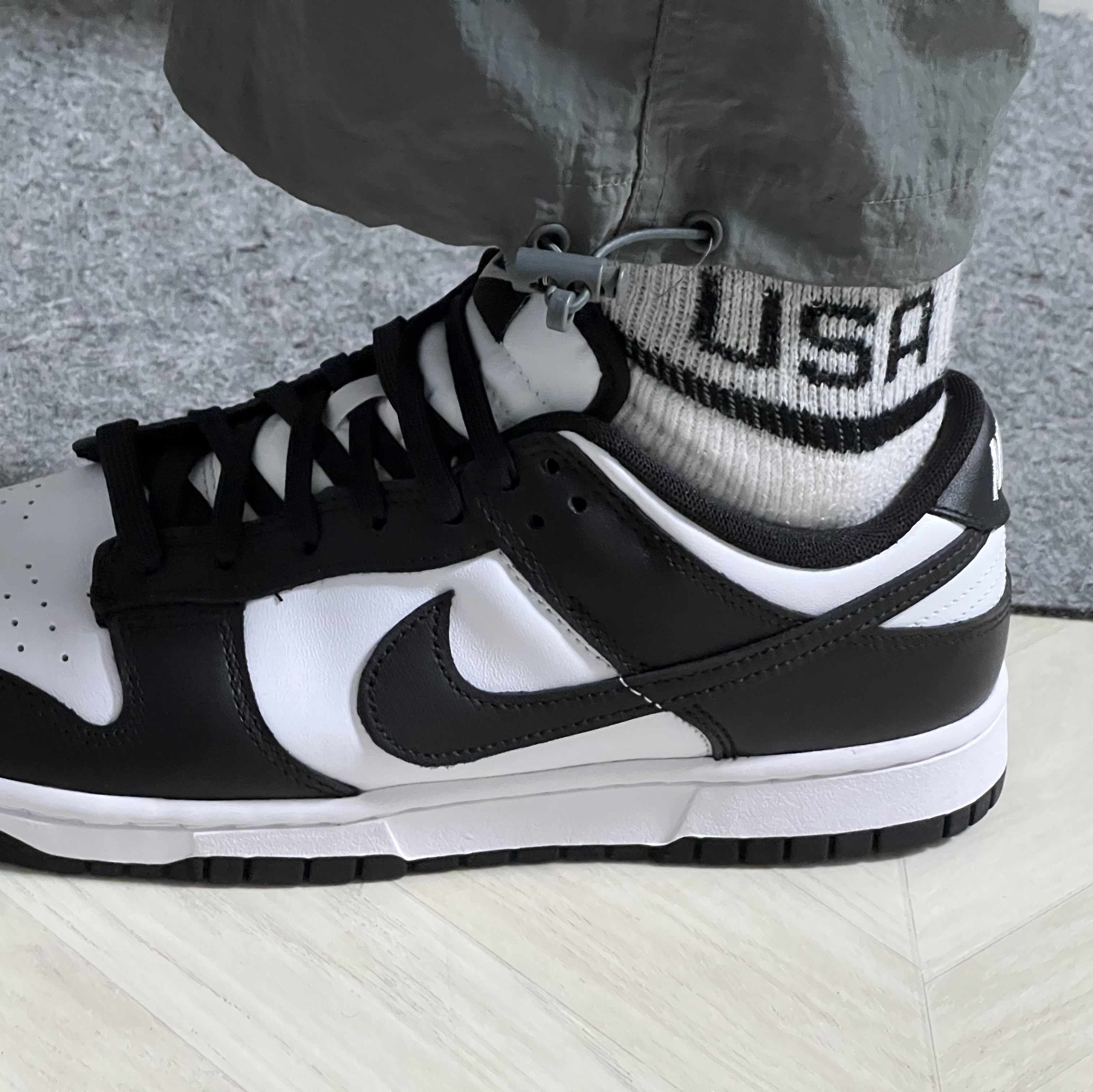 Nike Dunk Low Retro Black, (W) Nike Dunk Low Black 착용 스타일 - 1