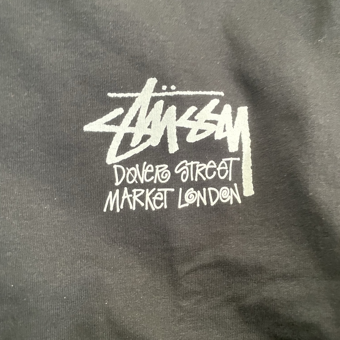 Stussy Stock DSM London LS T-Shirt Black 착용 스타일 - 2