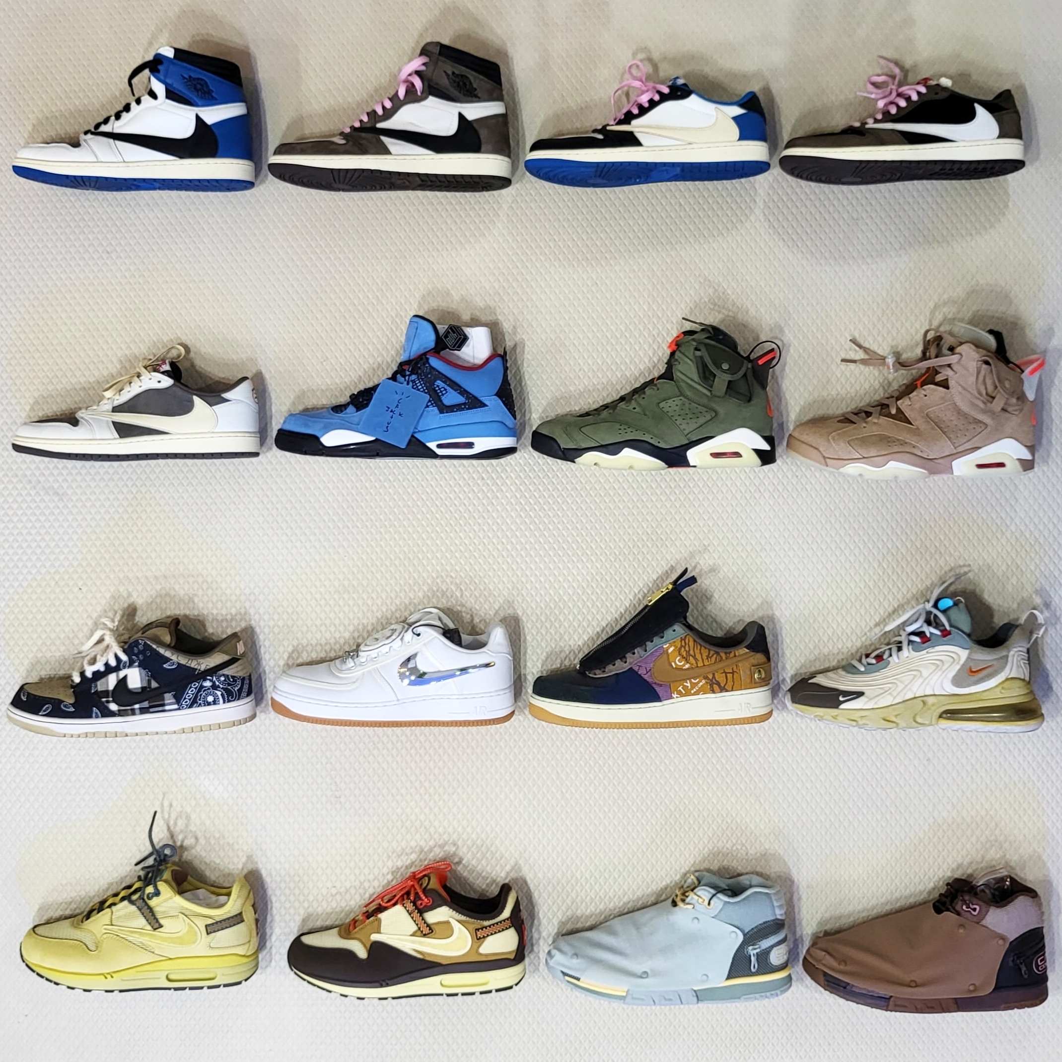 Jordan 1 x Travis Scott x Fragment Retro High OG SP Military Blue, Jordan 1 x Travis Scott Retro High OG SP Mocha 착용 스타일