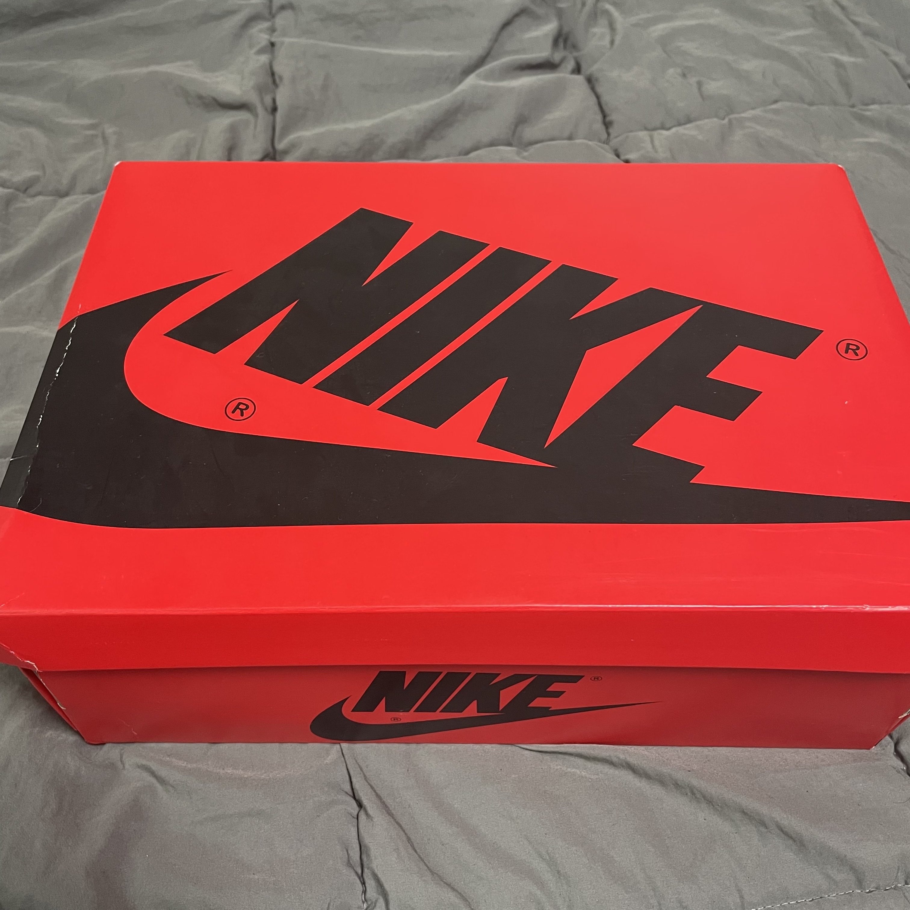 (W) Jordan 1 Retro High OG Silver Toe 착용 스타일 - 2