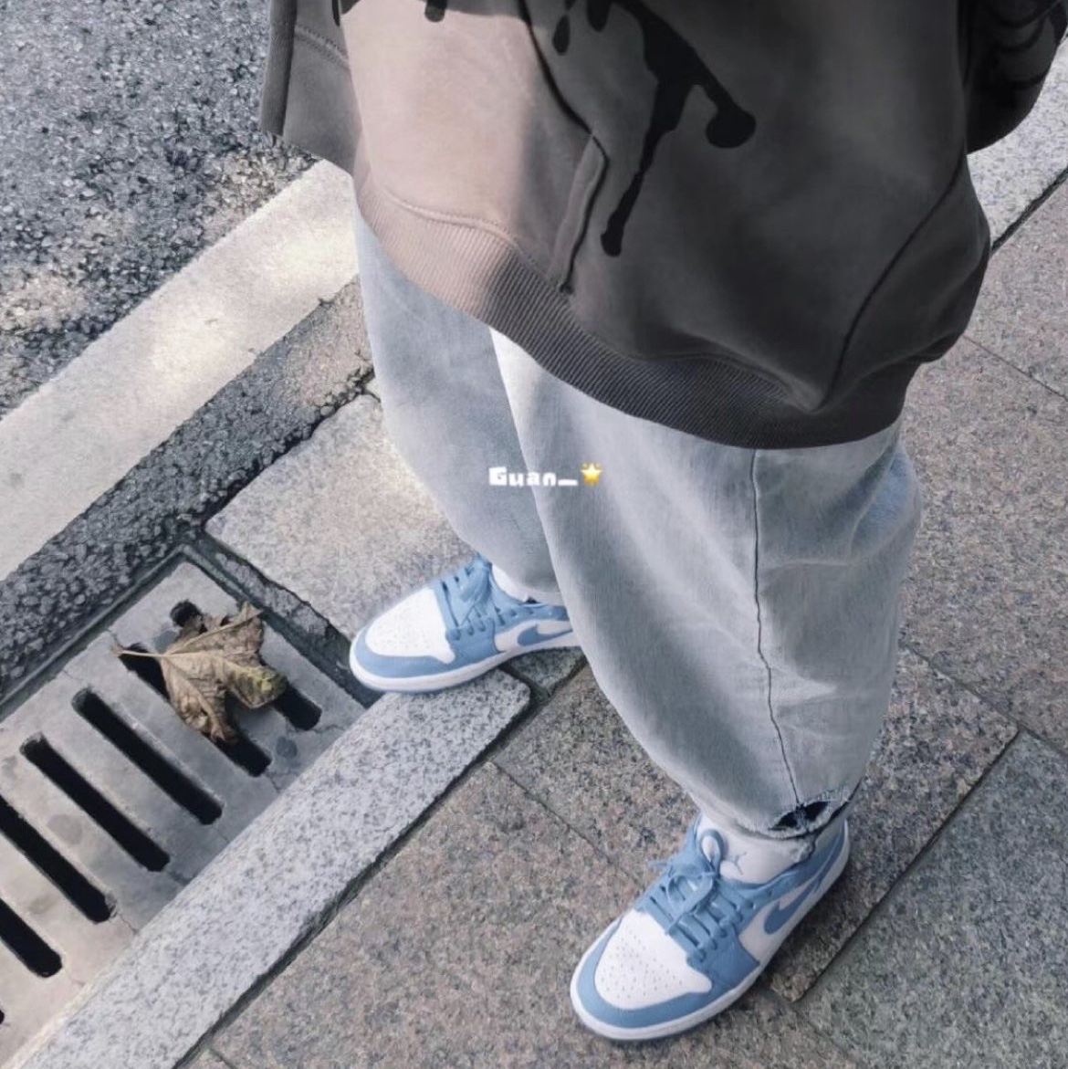 (W) Jordan 1 Low White Ice Blue 착용 스타일