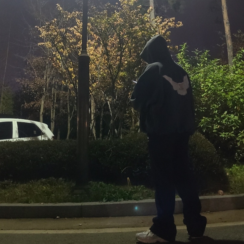 Yeezy Gap Engineered By Balenciaga Dove Hoodie Black, Andersson Bell x Asics Track Pants Black 착용 스타일