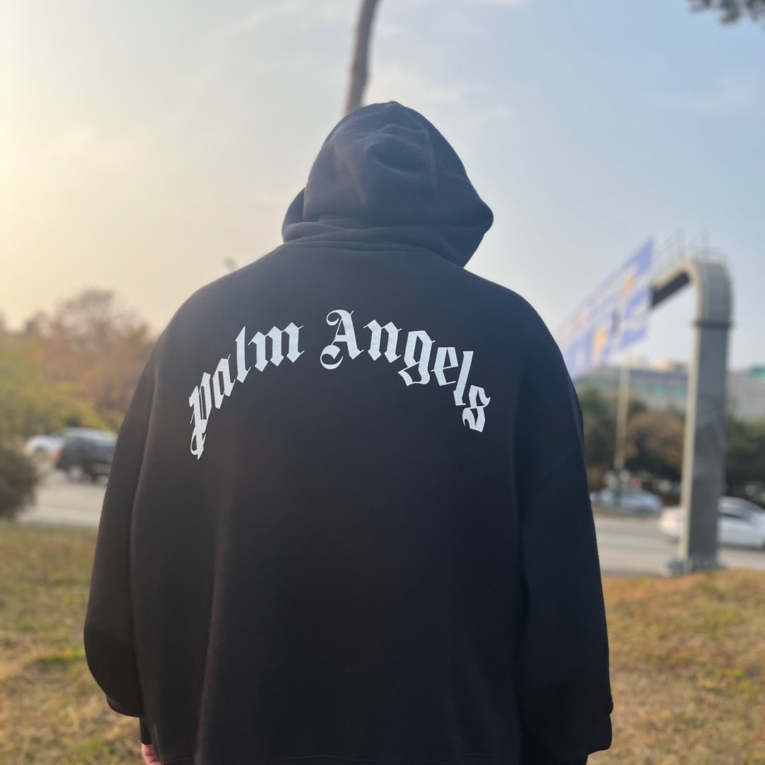Vans Vault x Palm Angels Old Skool VLT LX Pewter 착용 스타일 - 3