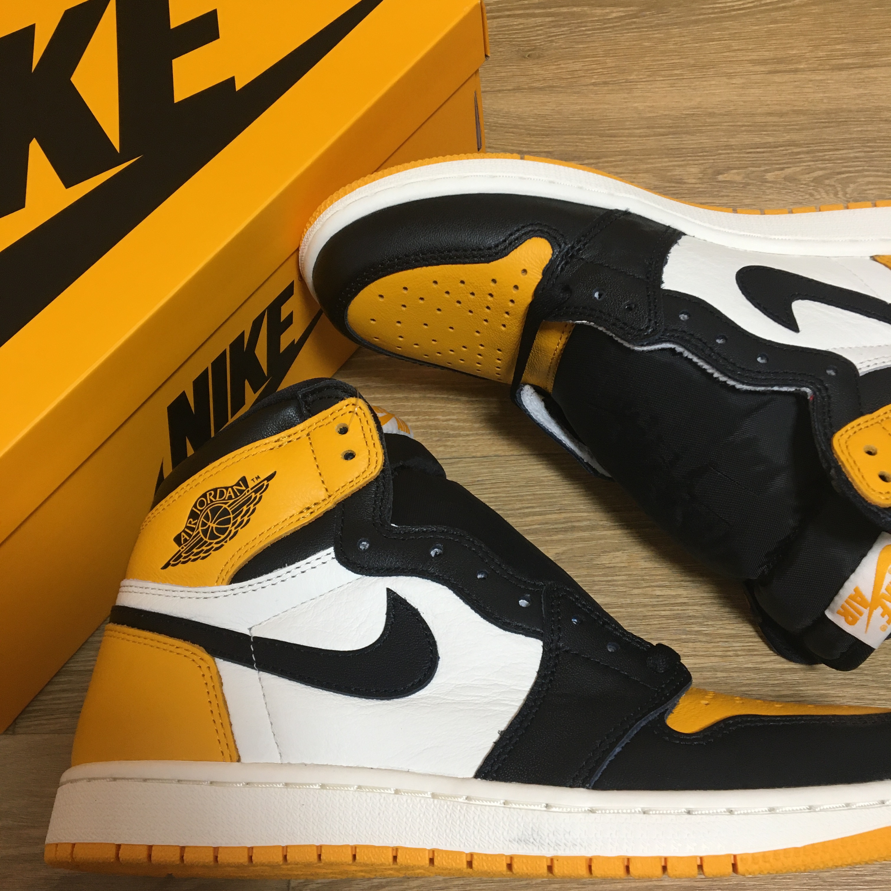 Jordan 1 Retro High OG Taxi 착용 스타일 - 2