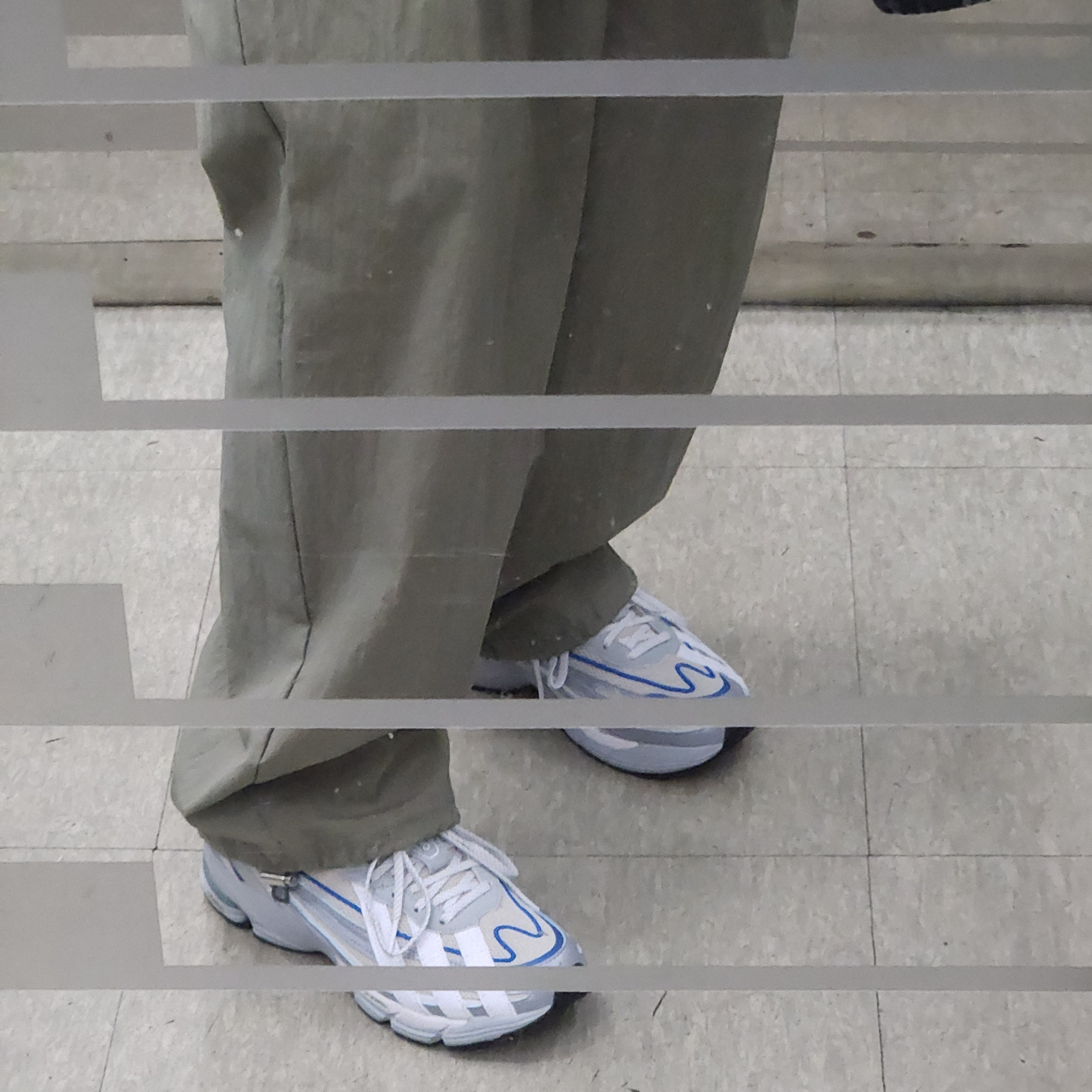 Adidas Orketro Bliss Cloud White 착용 스타일 - 1