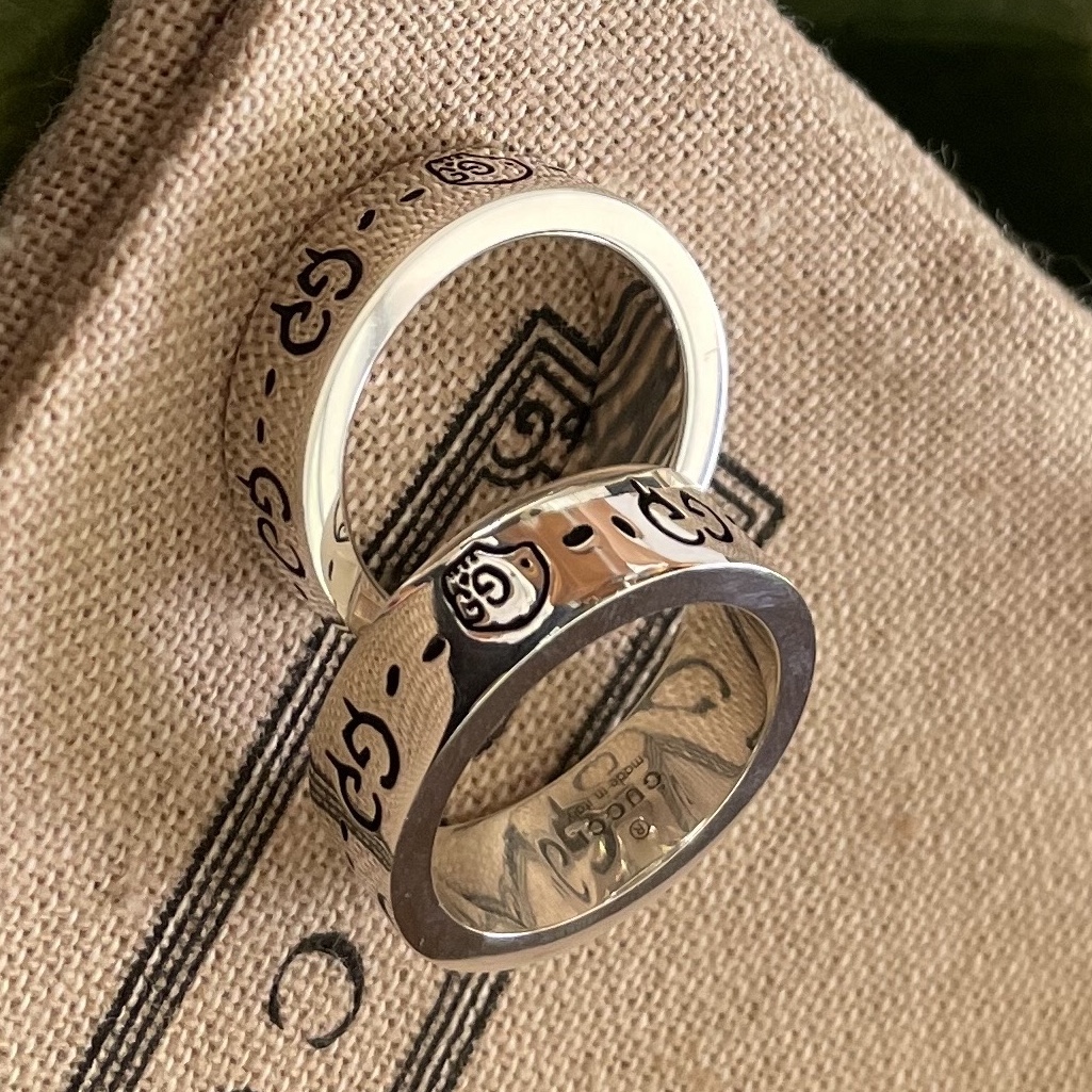Gucci Ghost Ring Silver 6mm 착용 스타일
