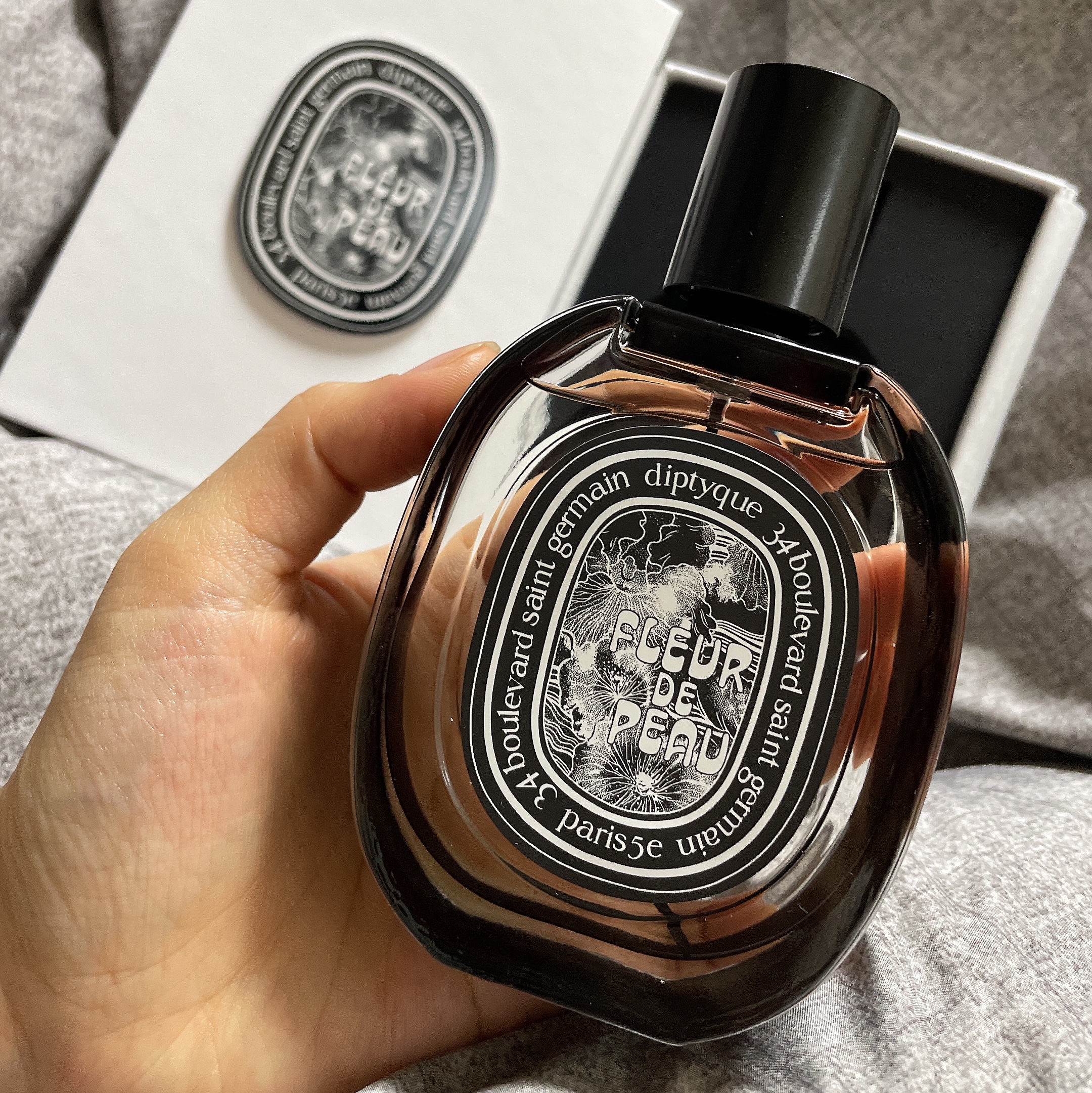 Diptyque Fleur De Peau Eau De Parfum 75ml 착용 스타일