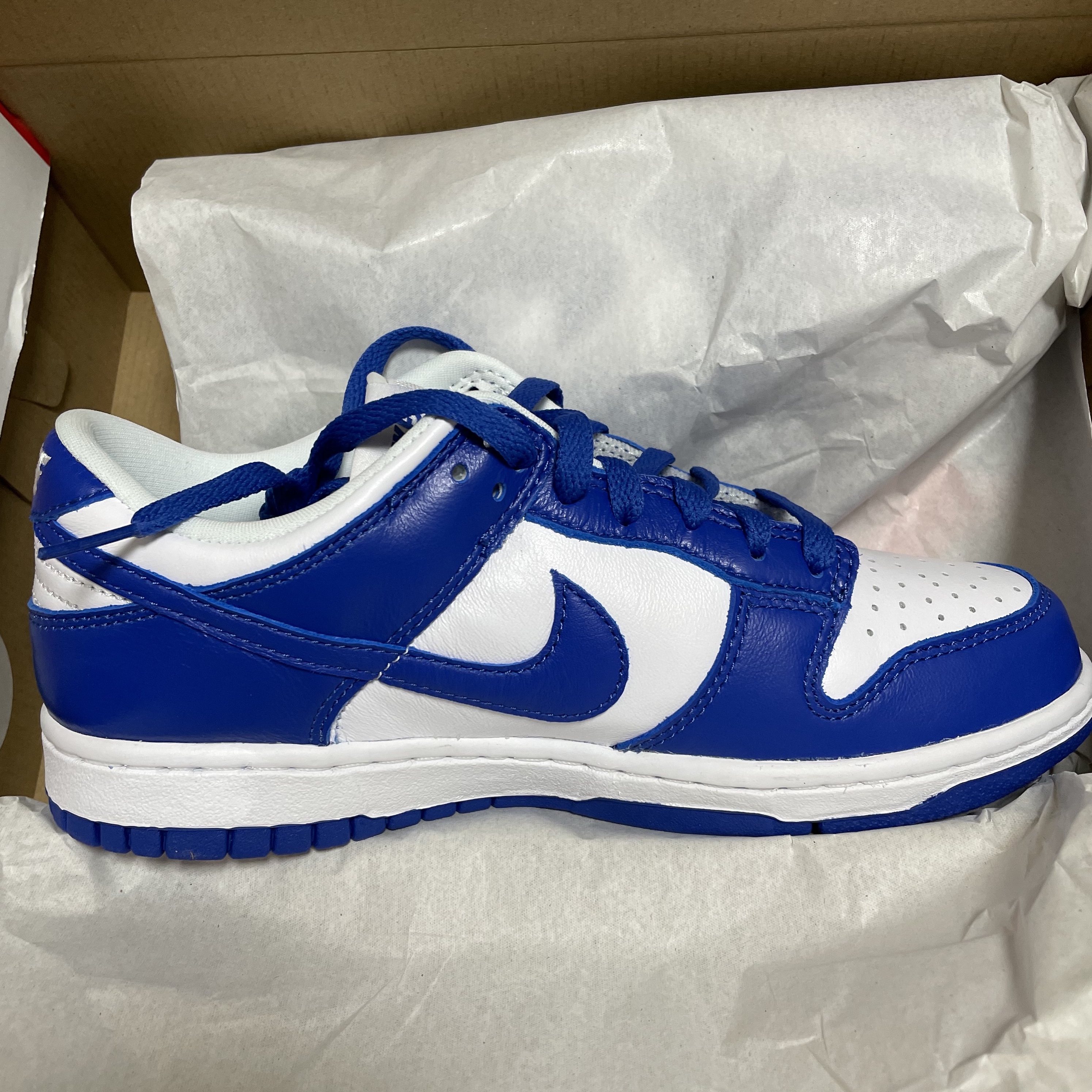 Nike Dunk Low SP Kentucky 2022 착용 스타일