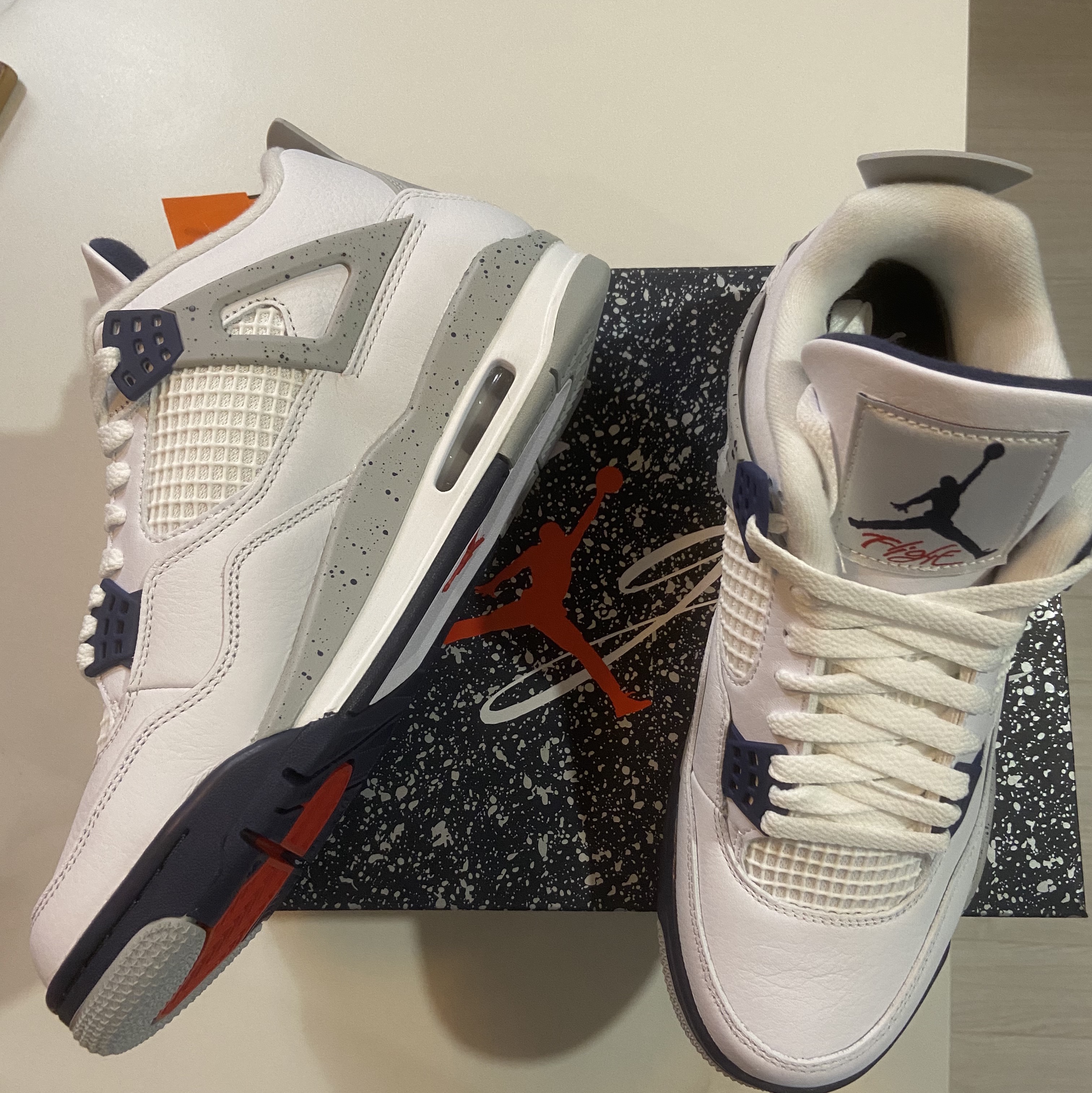 Jordan 4 Retro Midnight Navy 착용 스타일 - 2