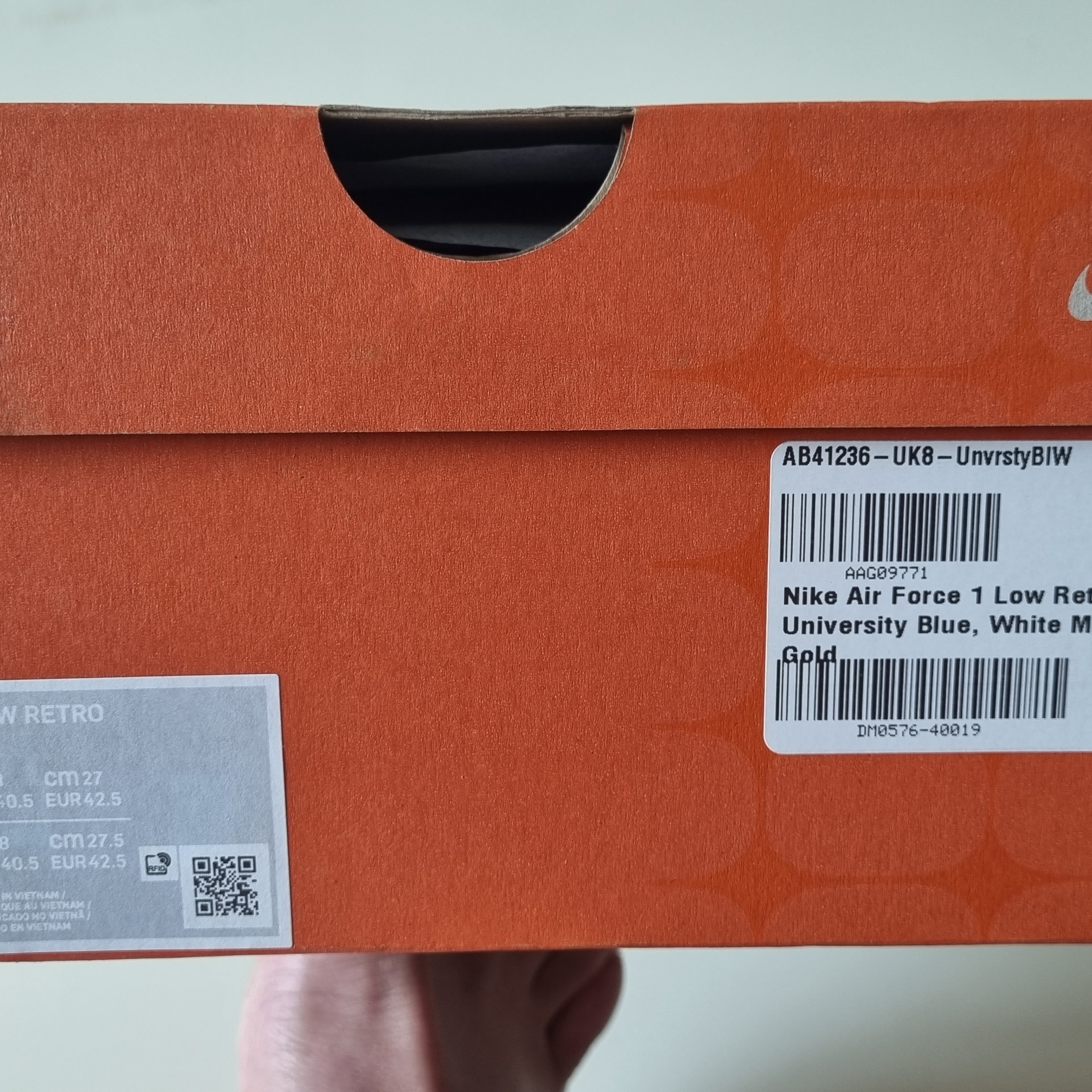 Nike Air Force 1 Low Retro Color of the Month University Blue 착용 스타일 - 1