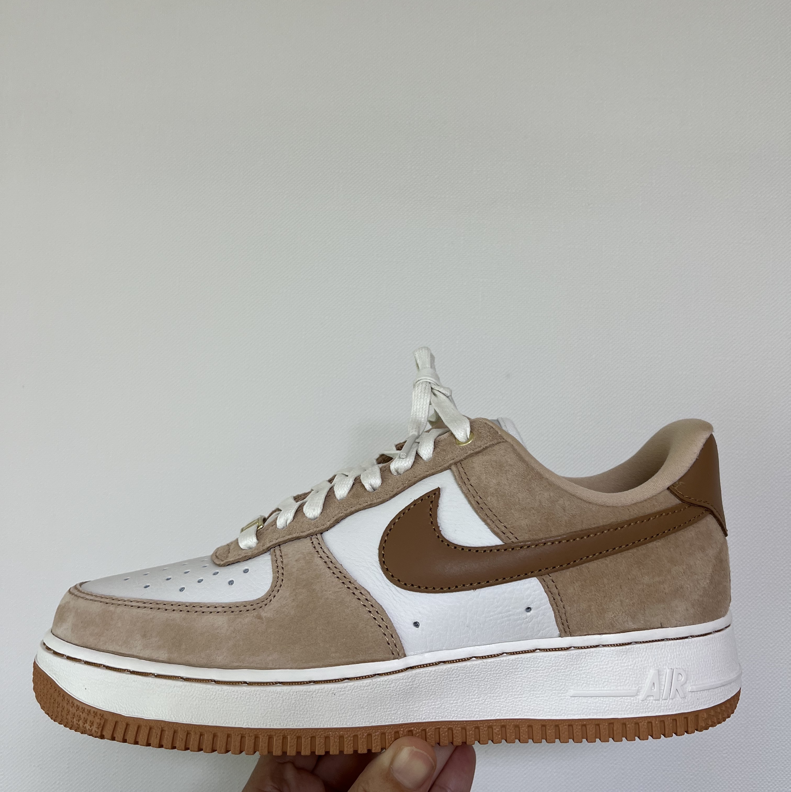 (W) Nike Air Force 1 LXX Flax 착용 스타일 - 1