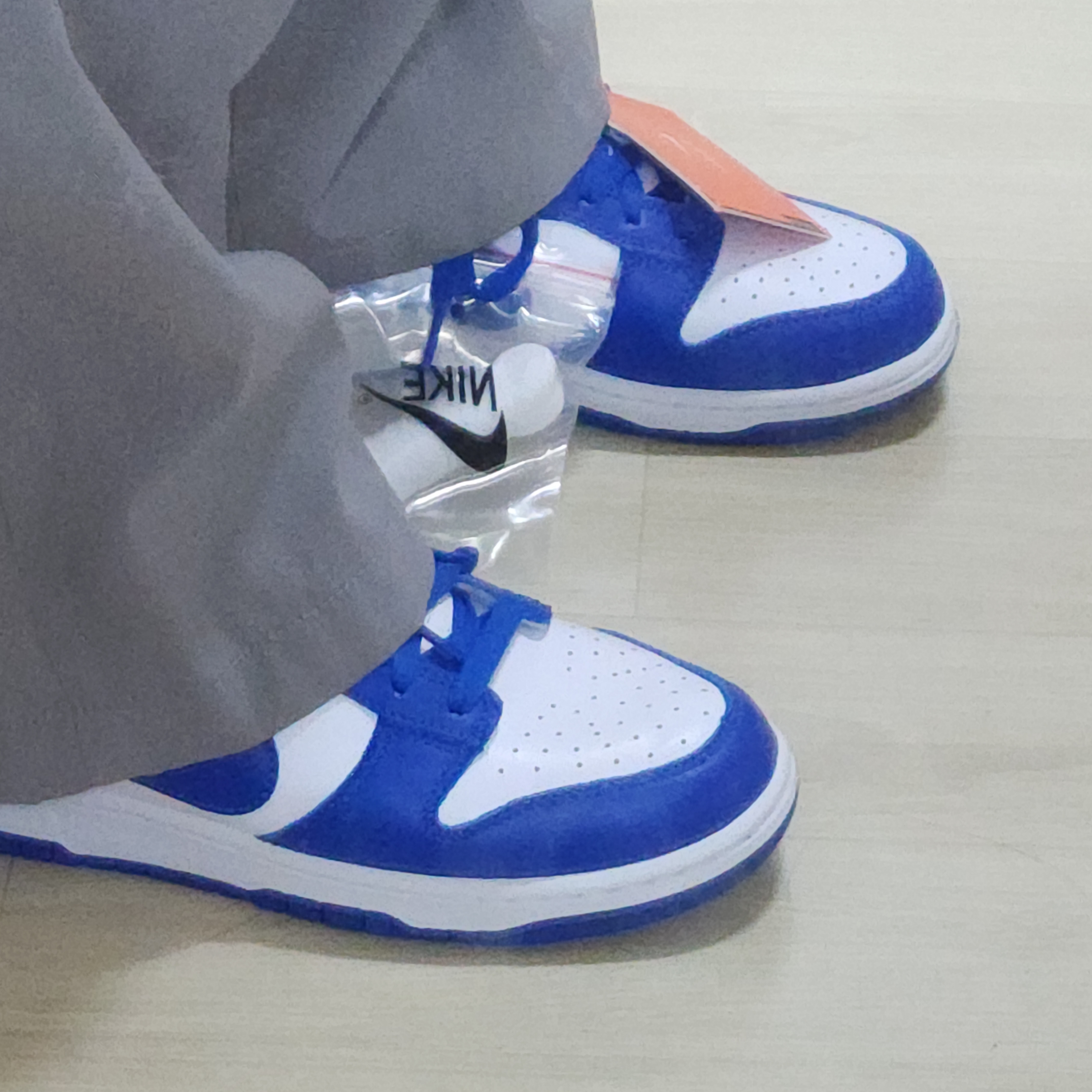 Nike Dunk Low SP Kentucky 2022 착용 스타일 - 3