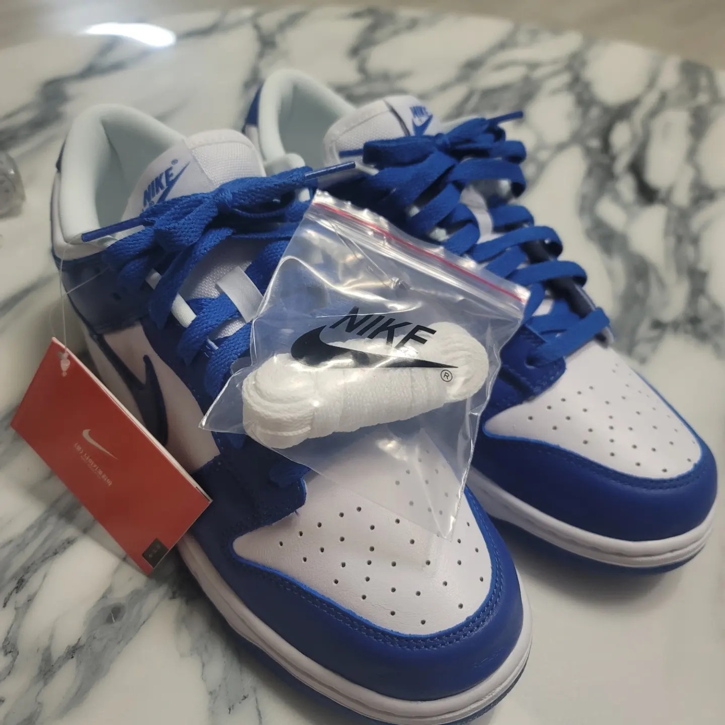 Nike Dunk Low SP Kentucky 2022, Nike Dunk Low SP Kentucky 2020 착용 스타일 - 1