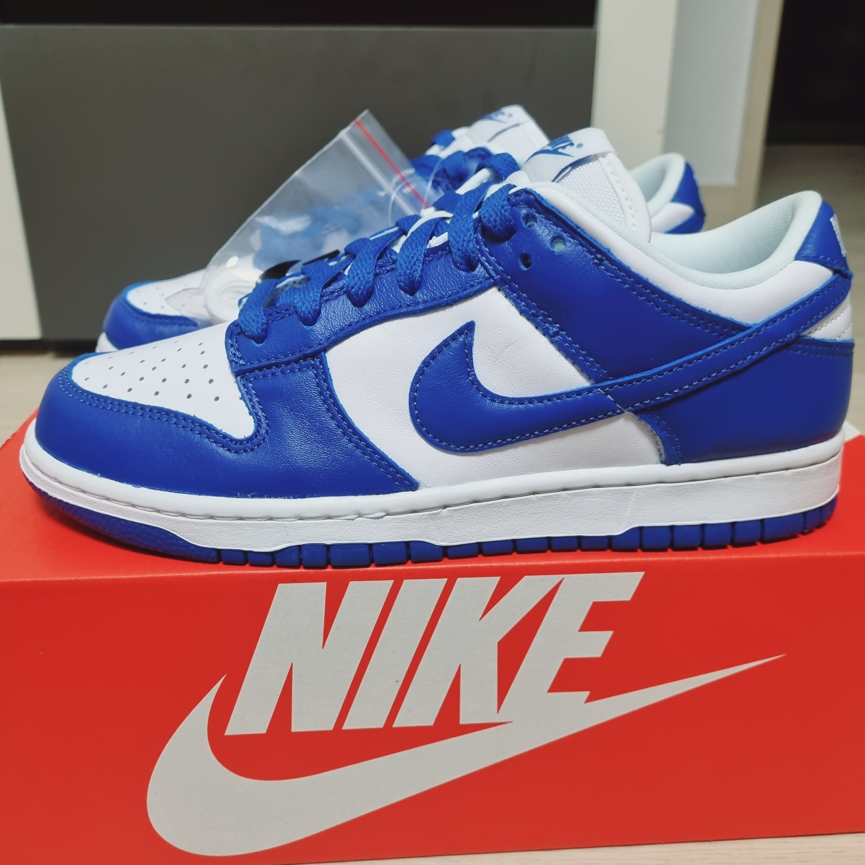 Nike Dunk Low SP Kentucky 2022 착용 스타일 - 1