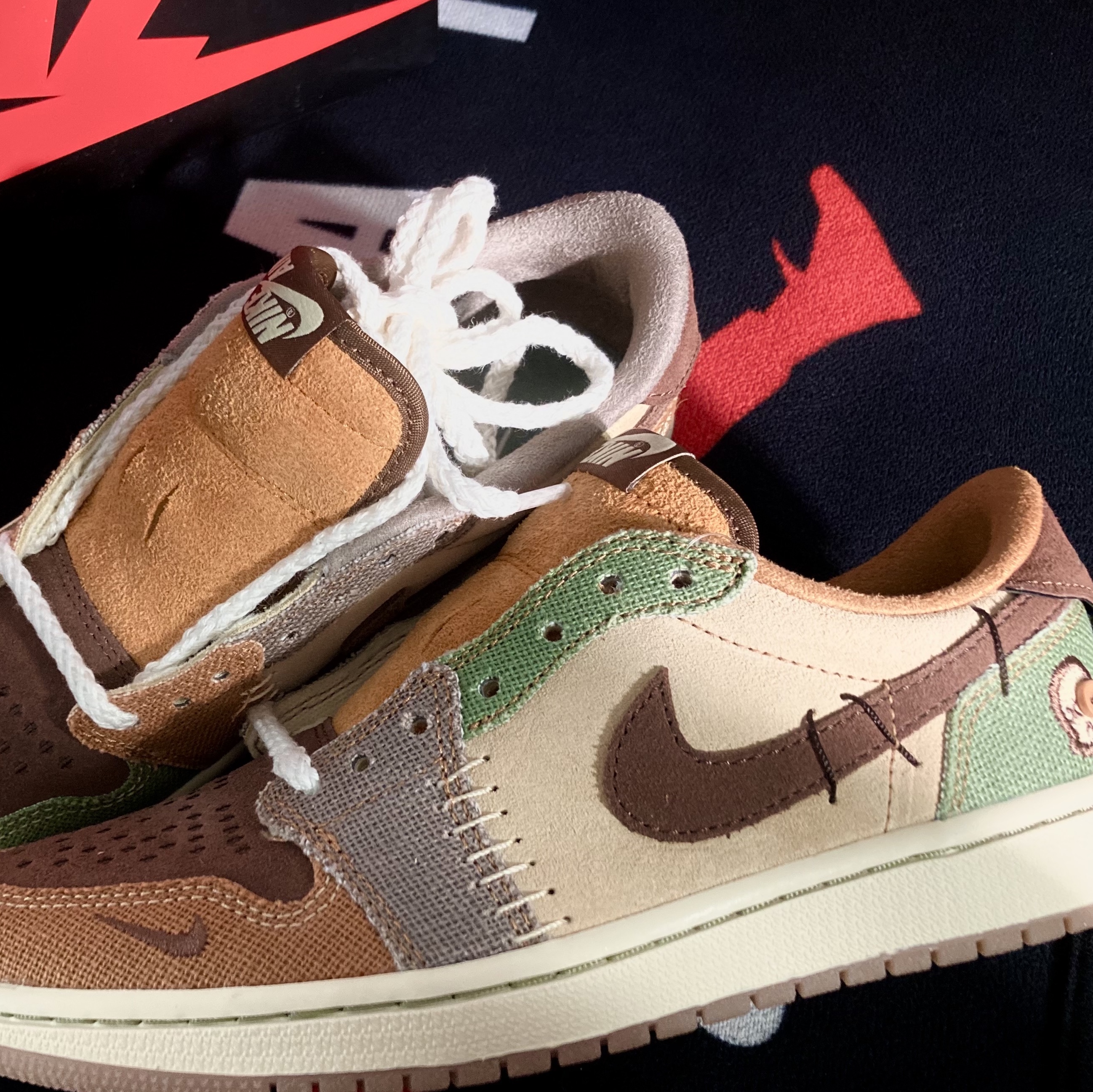 Jordan 1 x Zion Williamson Retro Low OG Flax and Oil Green 착용 스타일