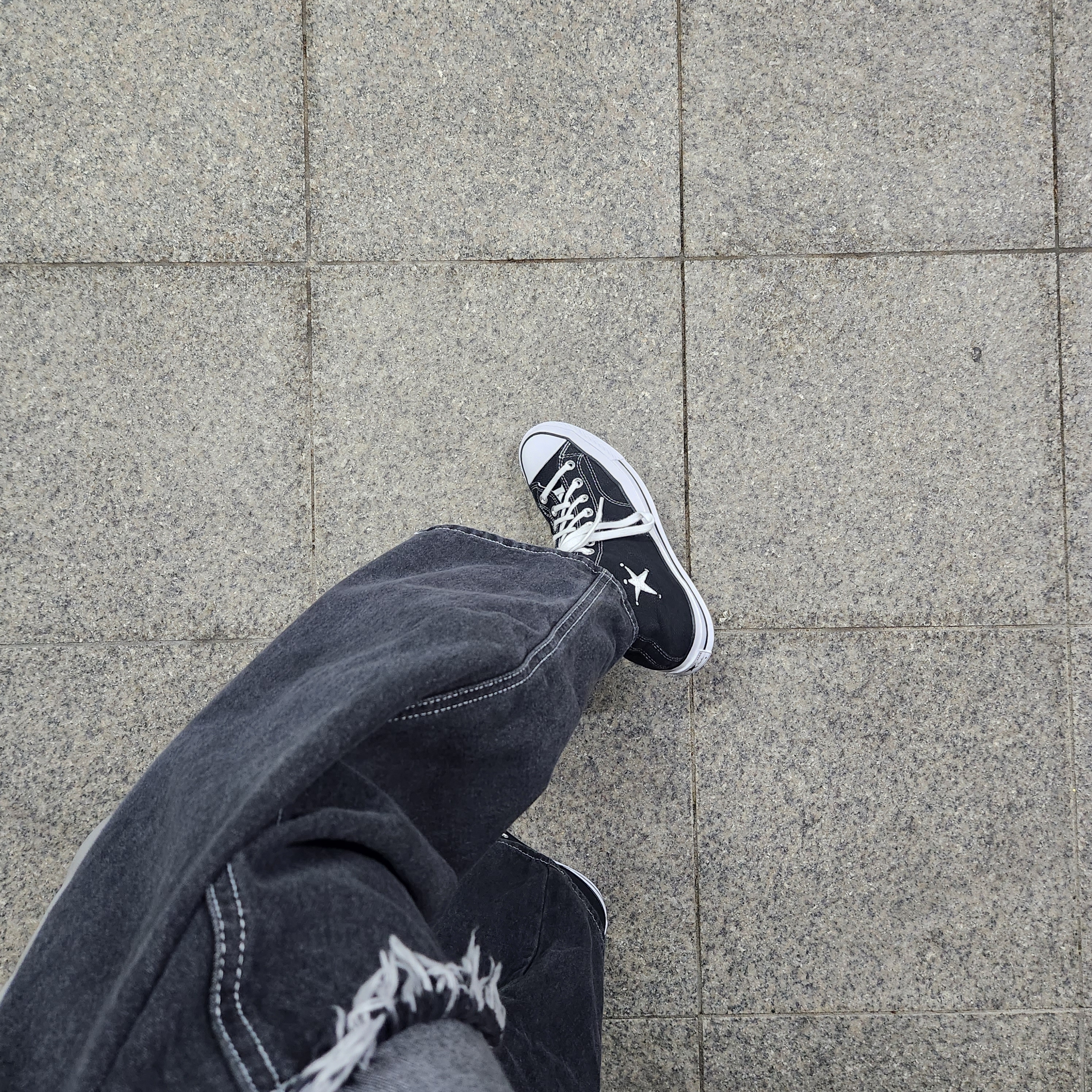 Converse x Stussy Chuck 70 High Black 착용 스타일