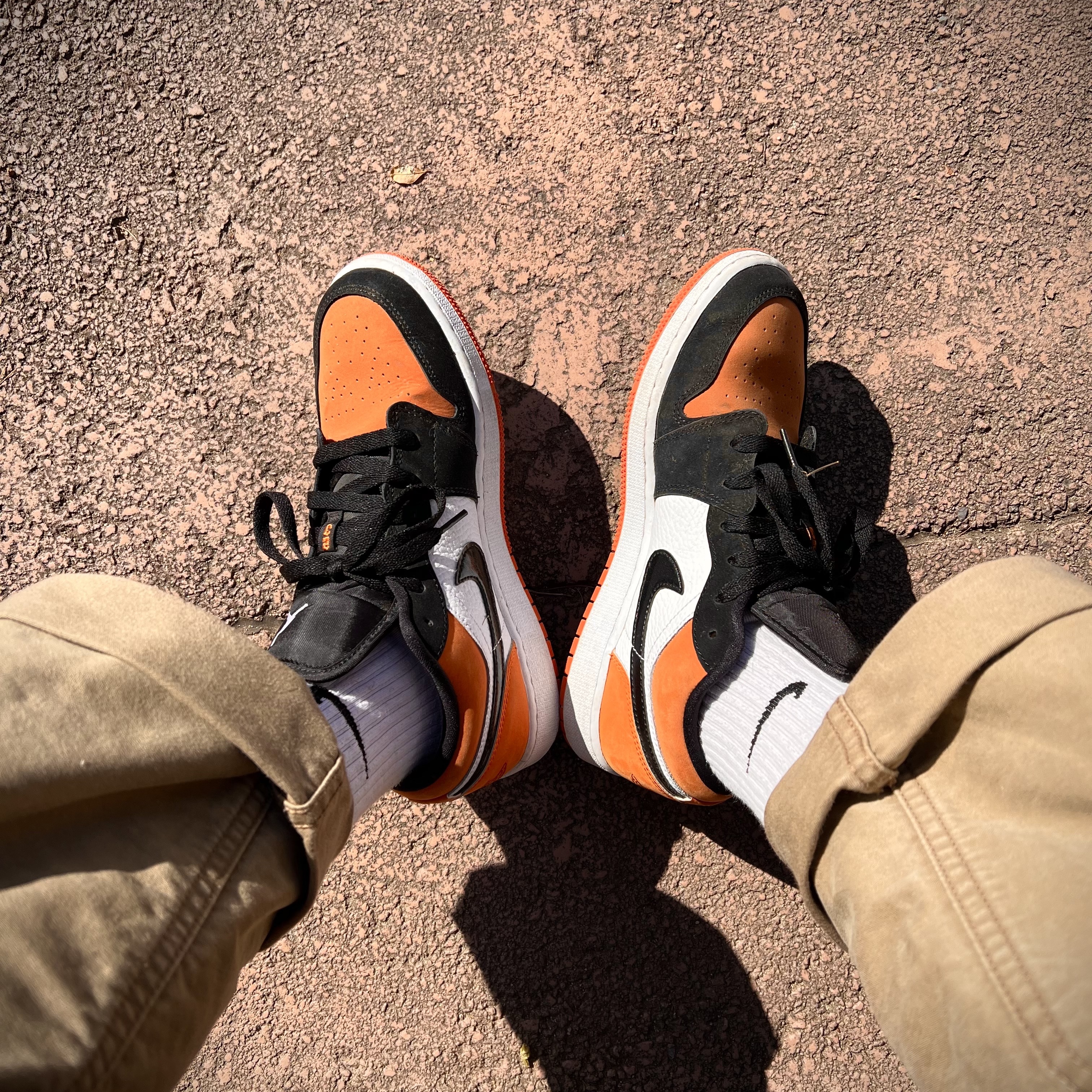 (GS) Jordan 1 Low Shattered Backboard 착용 스타일