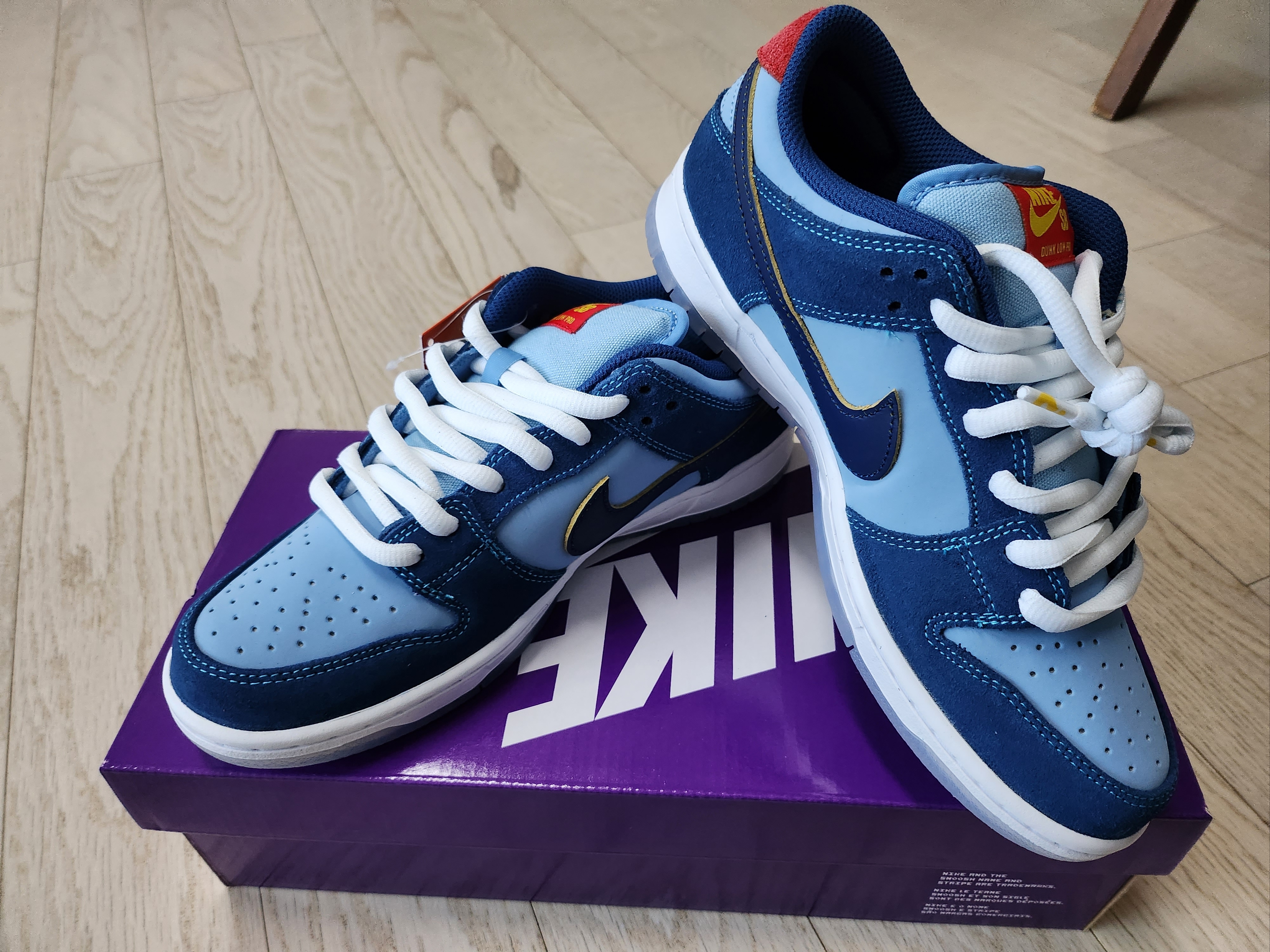 Nike x Why So Sad? SB Dunk Low Pro Coastal Blue 착용 스타일
