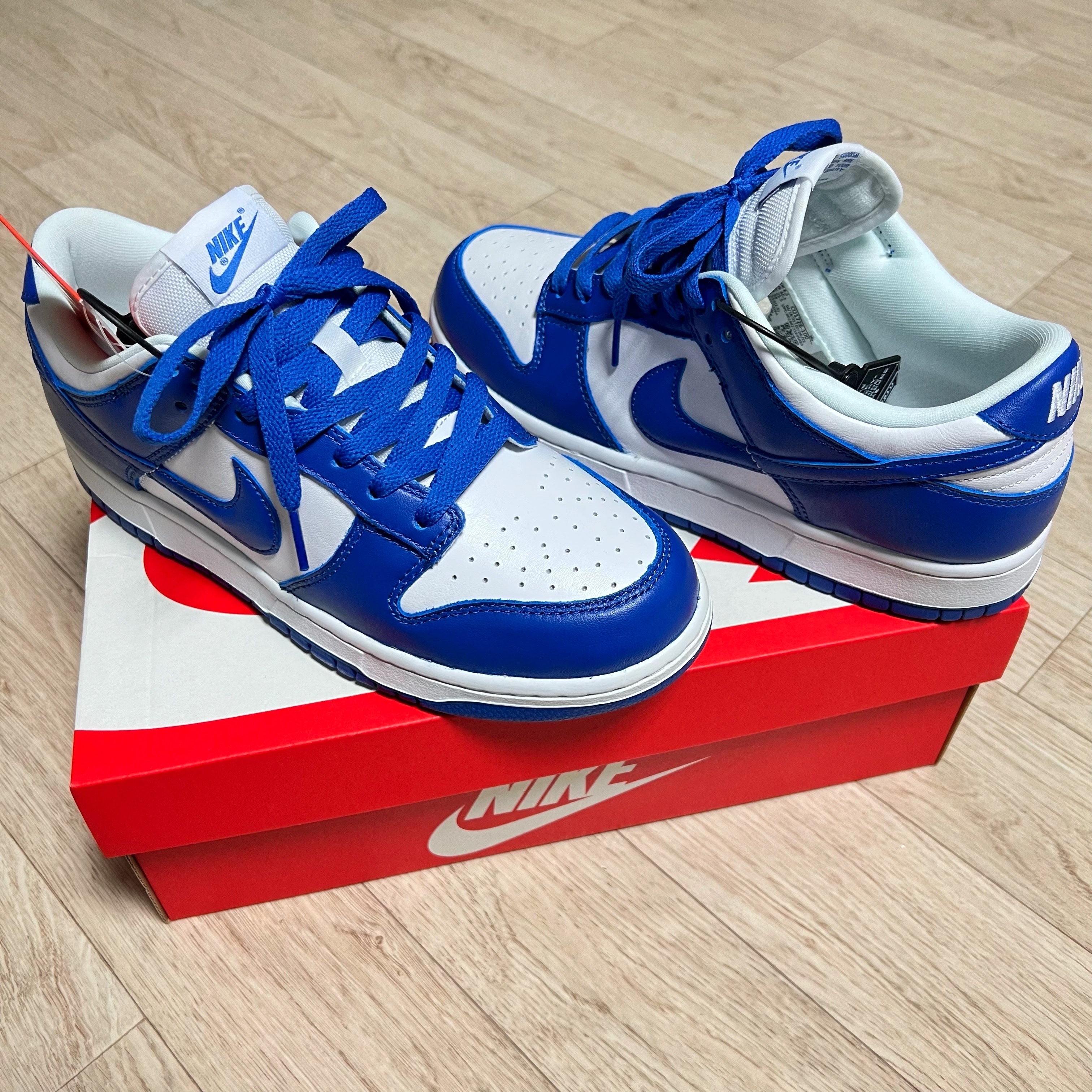 Nike Dunk Low SP Kentucky 2022 착용 스타일
