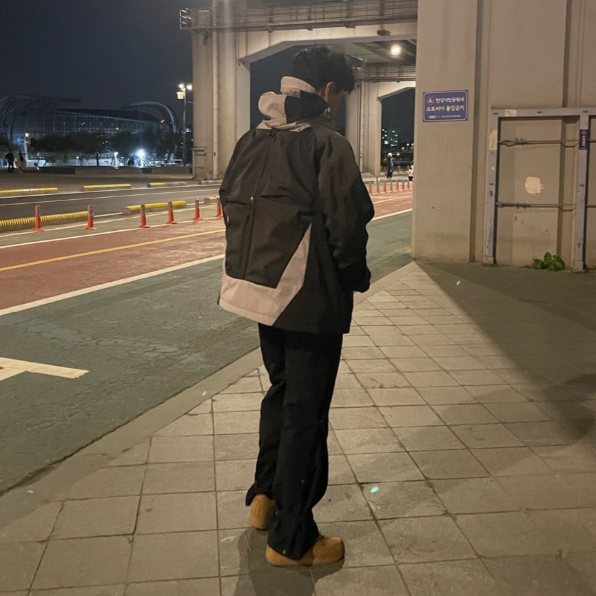 Undermycar Kame Multi Zip Turtle Shell Parka Driftwood - 22FW, Nike x Supreme Air Force 1 Low Flax 착용 스타일 - 2