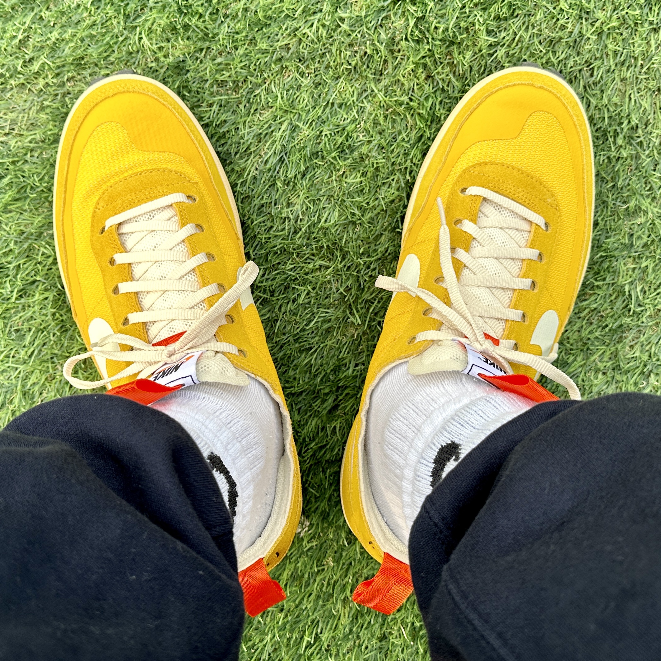 Nike x Tom Sachs General Purpose Shoe Archive, Apple Watch Ultra 49mm Titanium Case with M Alpine Loop Orange (Korean Ver.) 착용 스타일 - 5