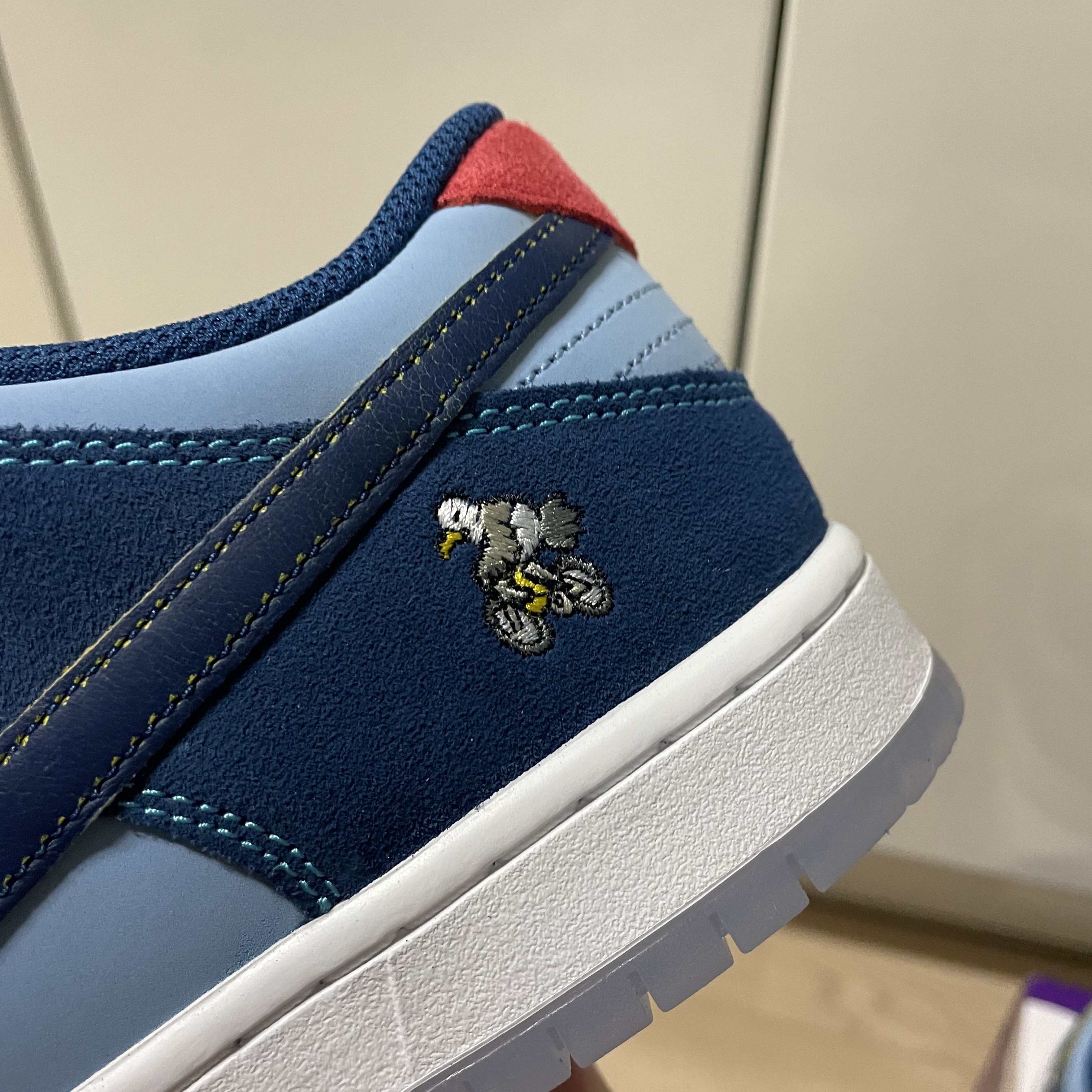 Nike x Why So Sad? SB Dunk Low Pro Coastal Blue 착용 스타일 - 2