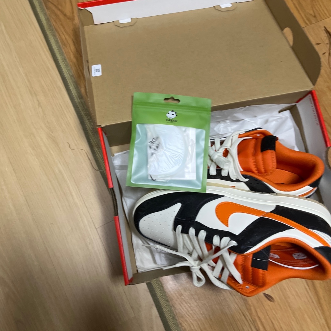 Nike Dunk Low Retro PRM Halloween 착용 스타일