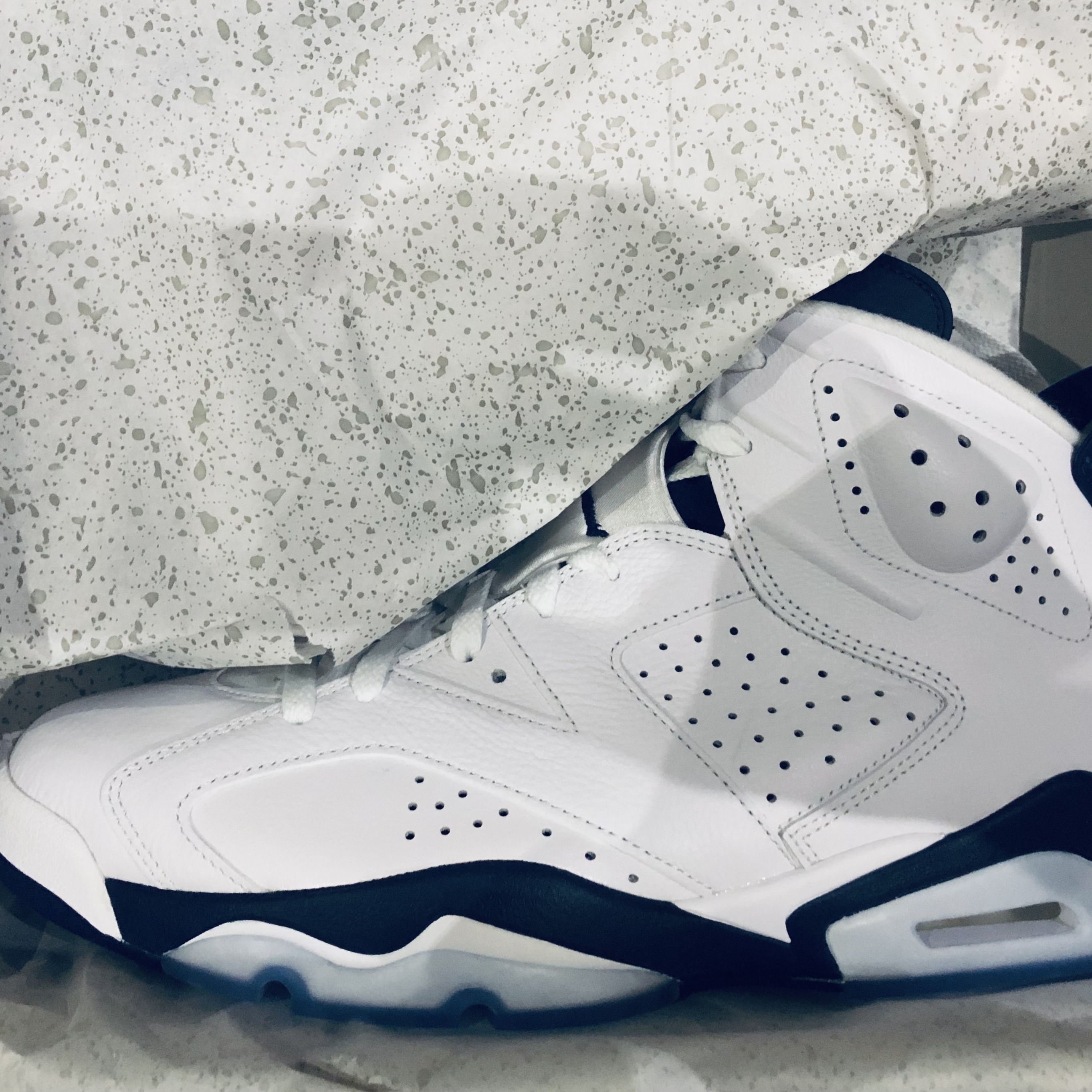 Jordan 6 Retro Midnight Navy 착용 스타일