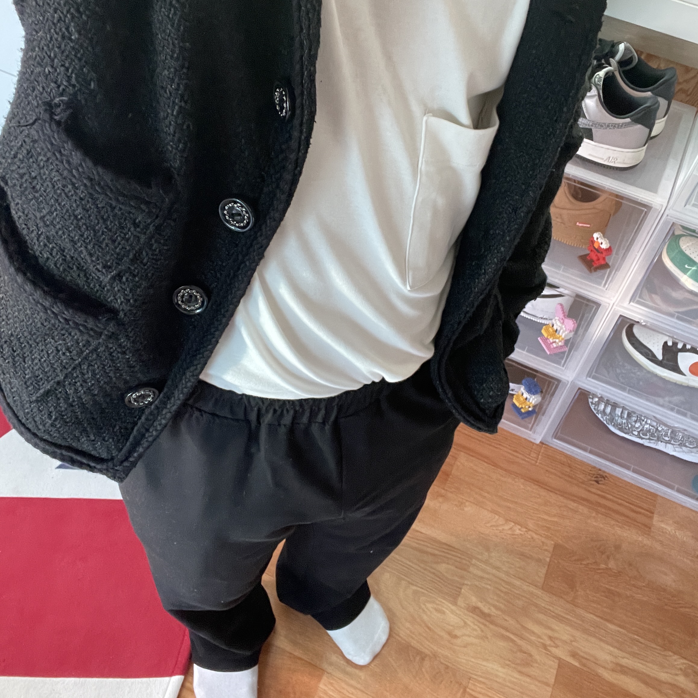 Nike Air Force 1 B Silver Snake, Nike x Supreme Air Force 1 Low Flax 착용 스타일