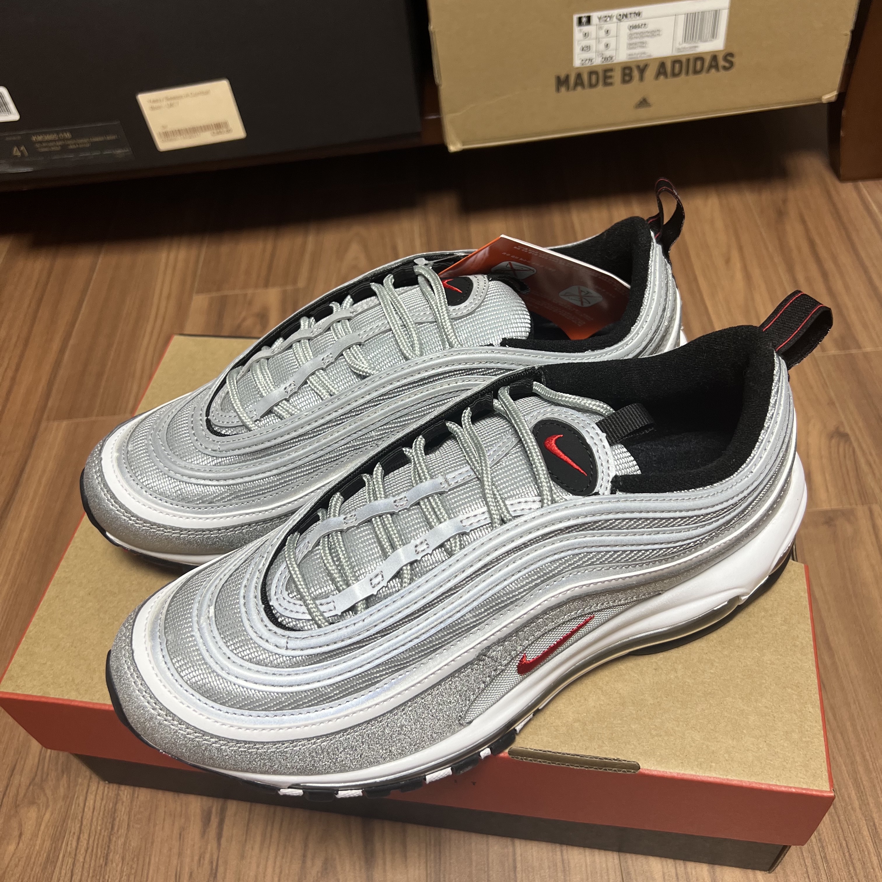 Nike Air Max 97 OG Silver Bullet 2022 착용 스타일 - 3