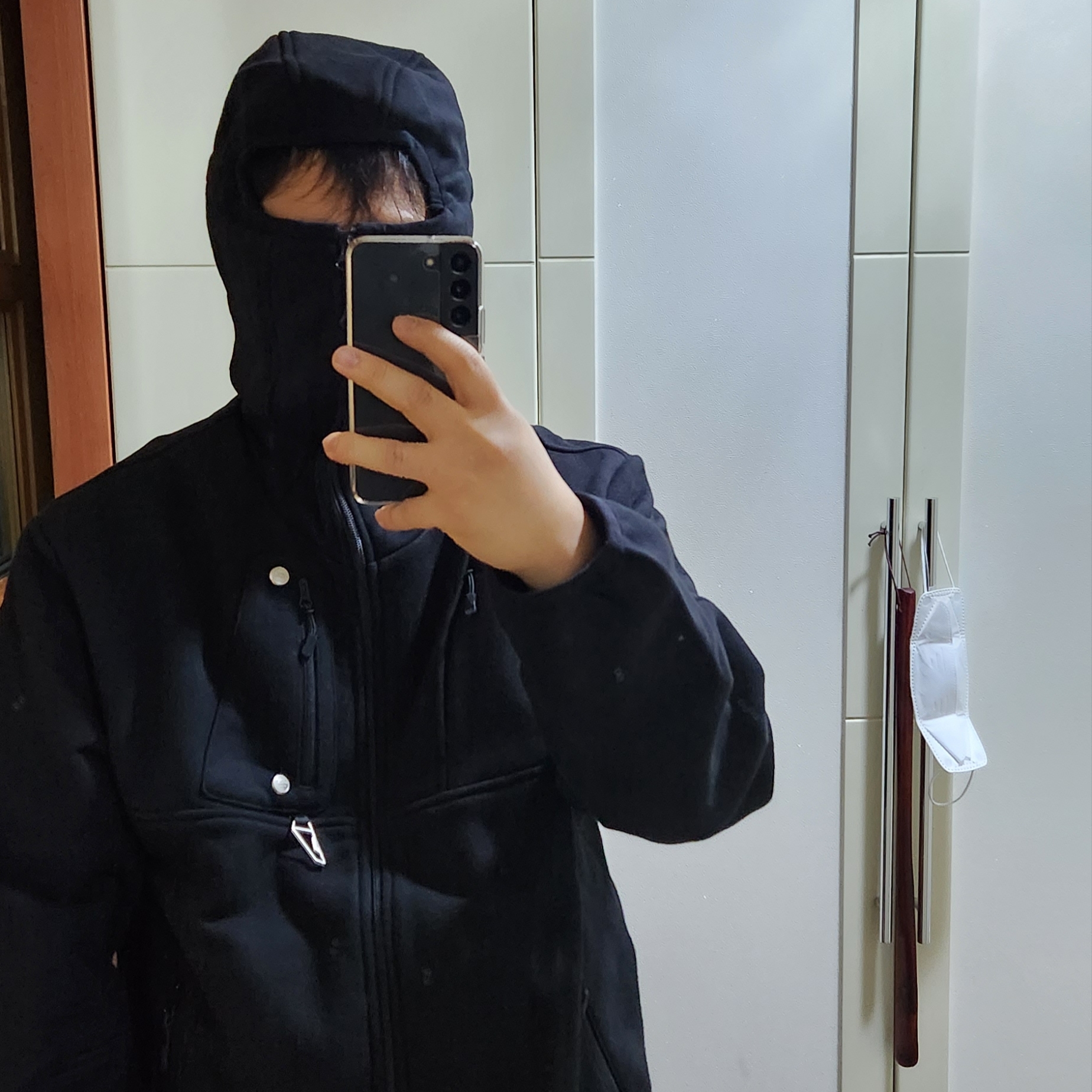 Undermycar Marshall Chest Pocket Balaclava Zip-Up Cariair - 22SS 착용 스타일
