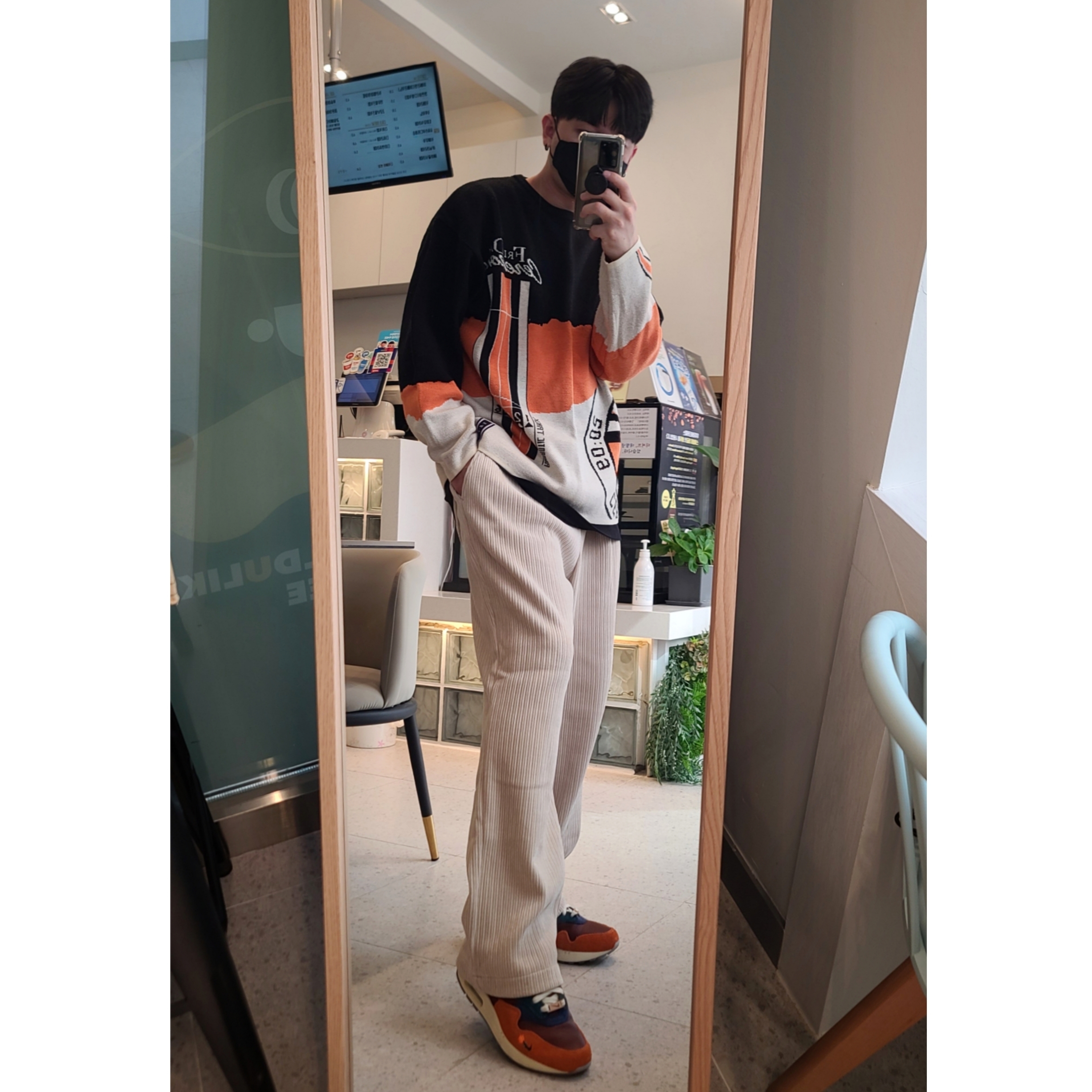 Nike x Kasina Air Max 1 SP Won-Ang Orange 착용 스타일 - 1