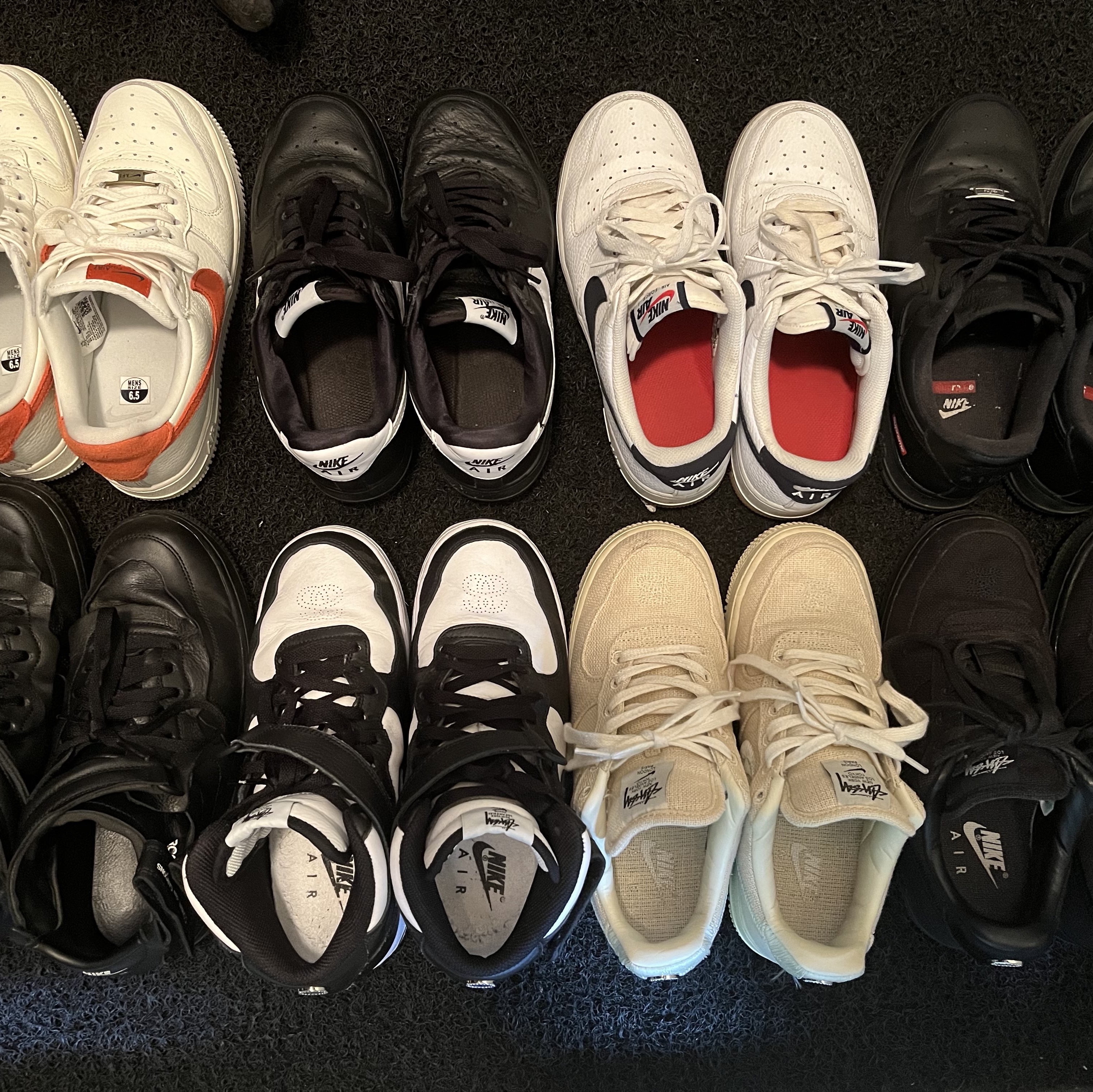 Nike x Supreme Air Force 1 Low Black, Nike x Stussy Air Force 1 '07 Mid SP Black and Light Bone 착용 스타일