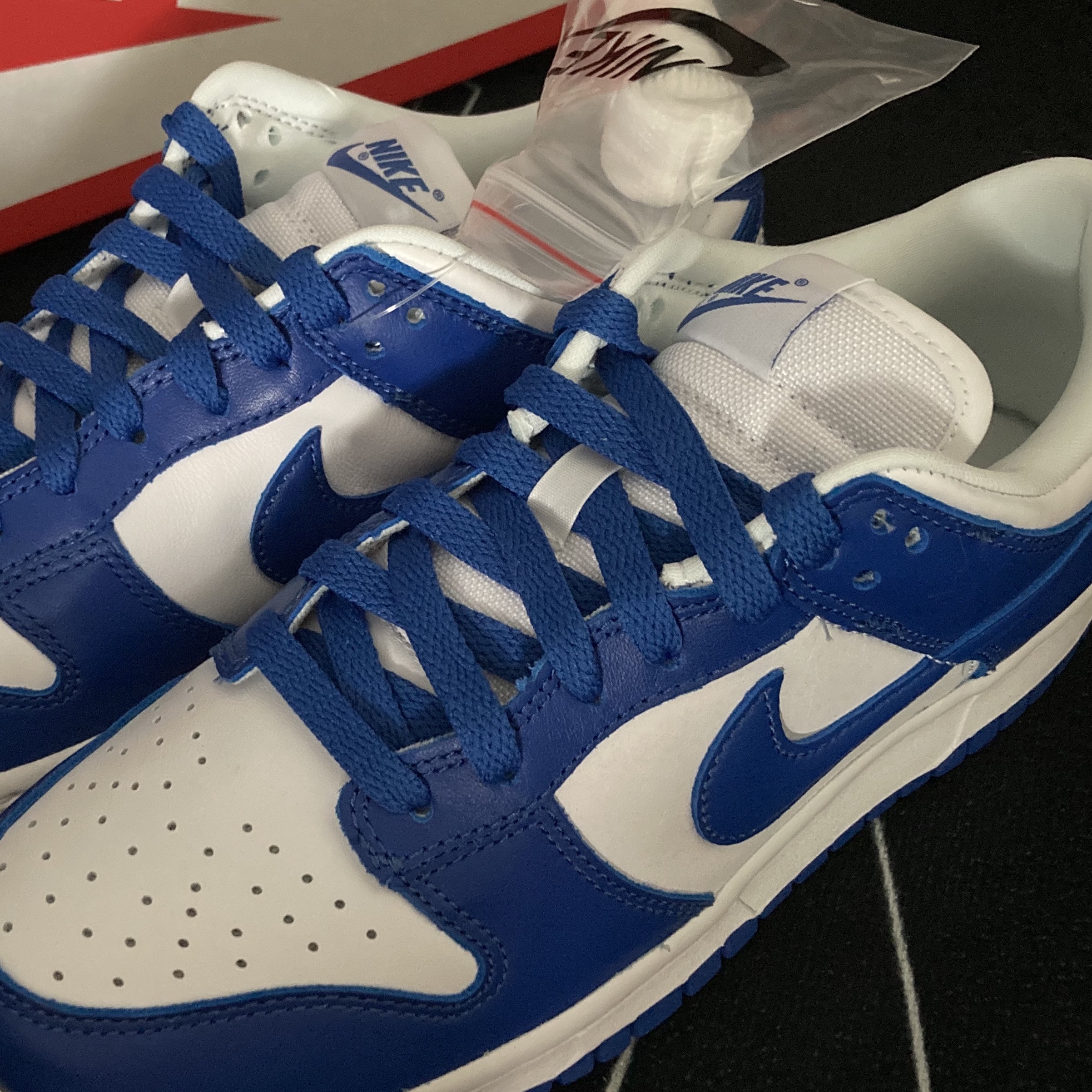 Nike Dunk Low SP Kentucky 2022 착용 스타일
