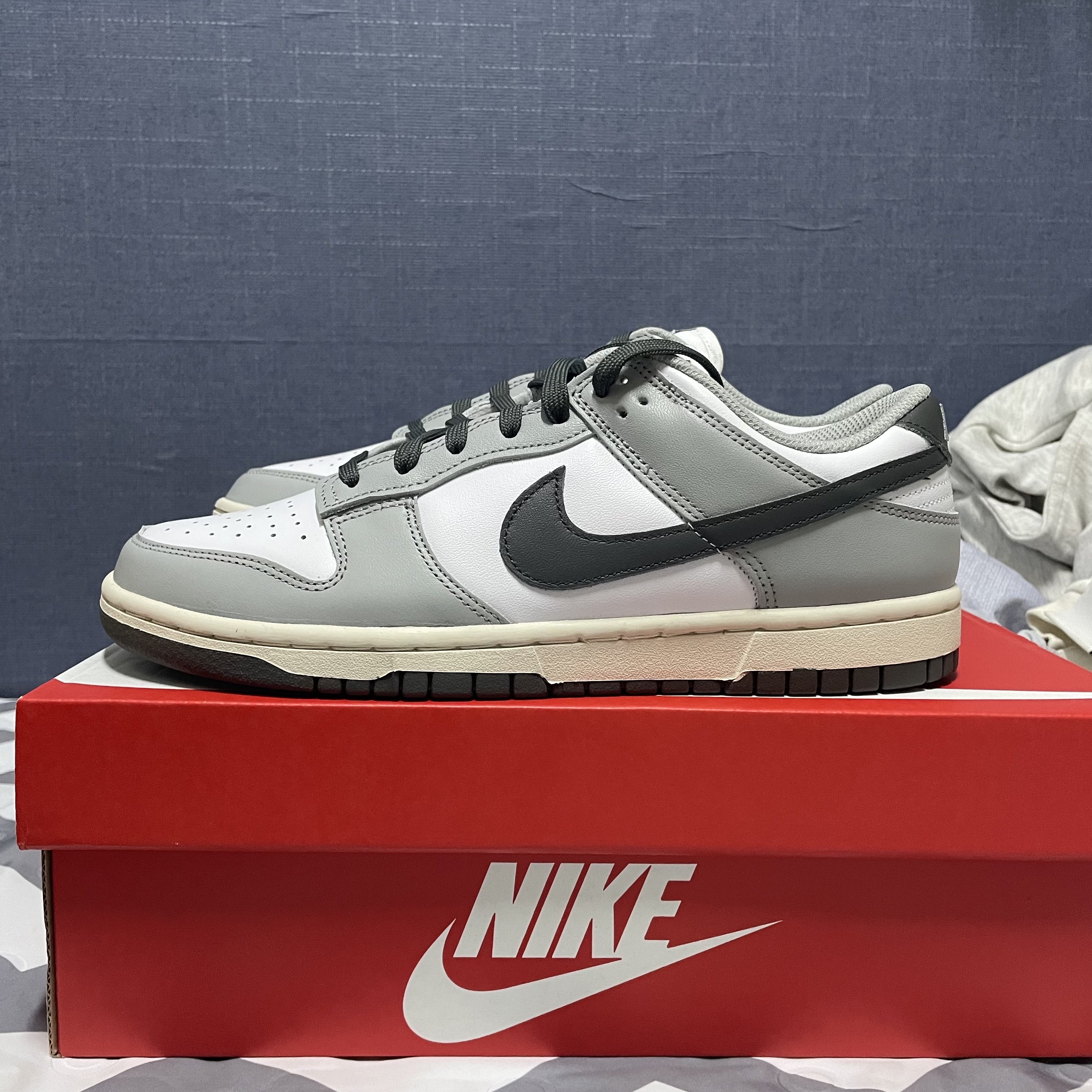 (W) Nike Dunk Low Light Smoke Grey 착용 스타일