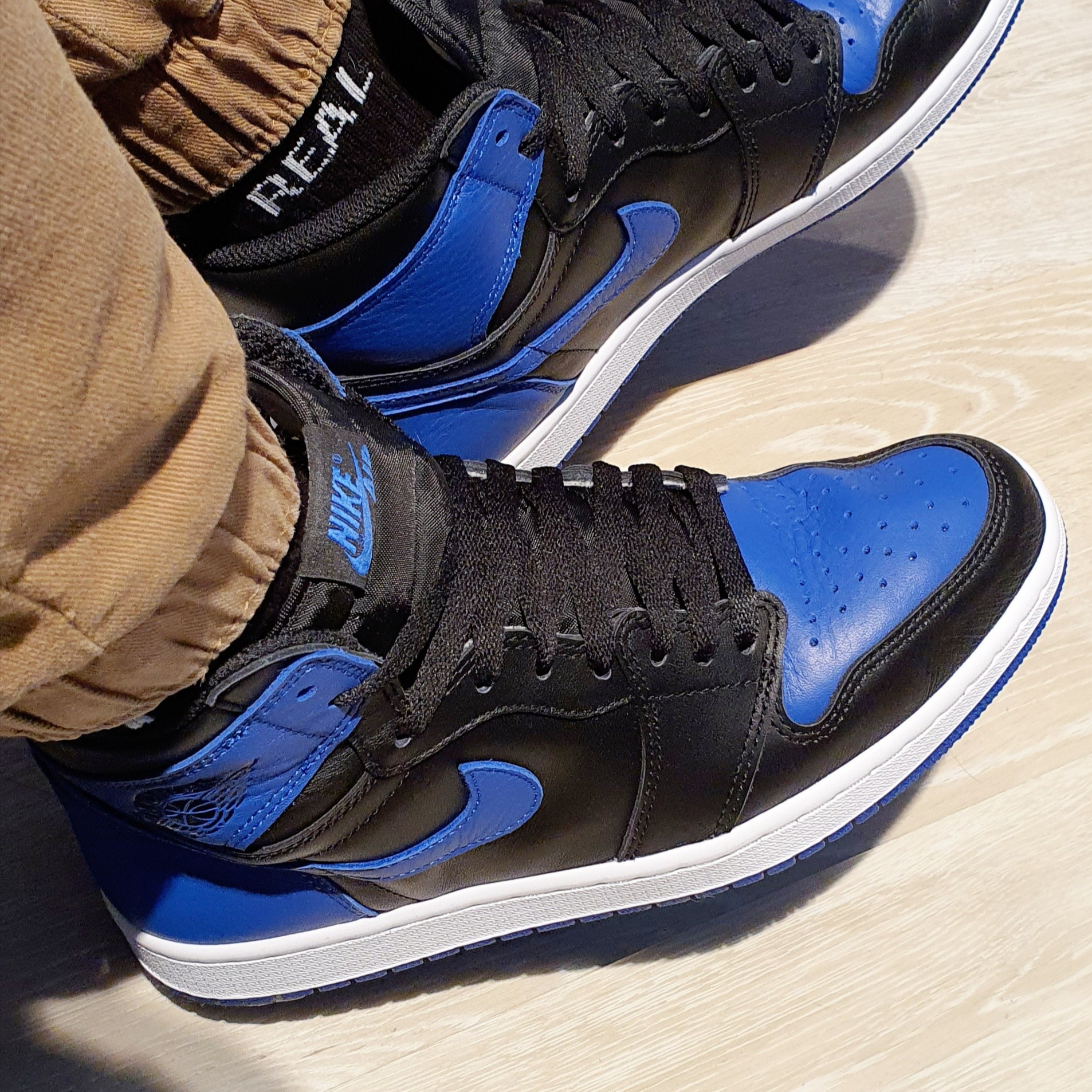 Jordan 1 Retro Royal 2017 착용 스타일 - 3