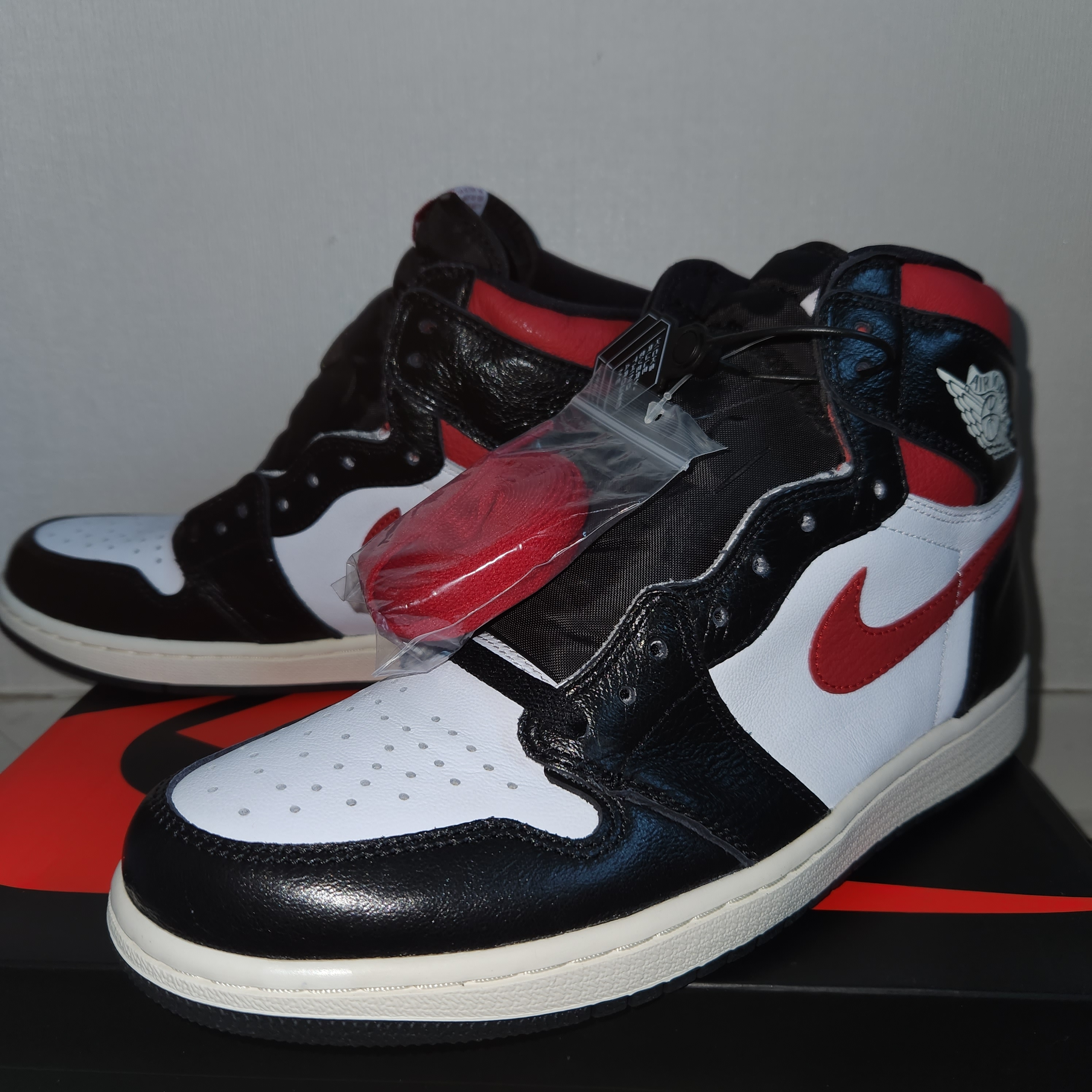 Jordan 1 Retro High OG Gym Red 착용 스타일
