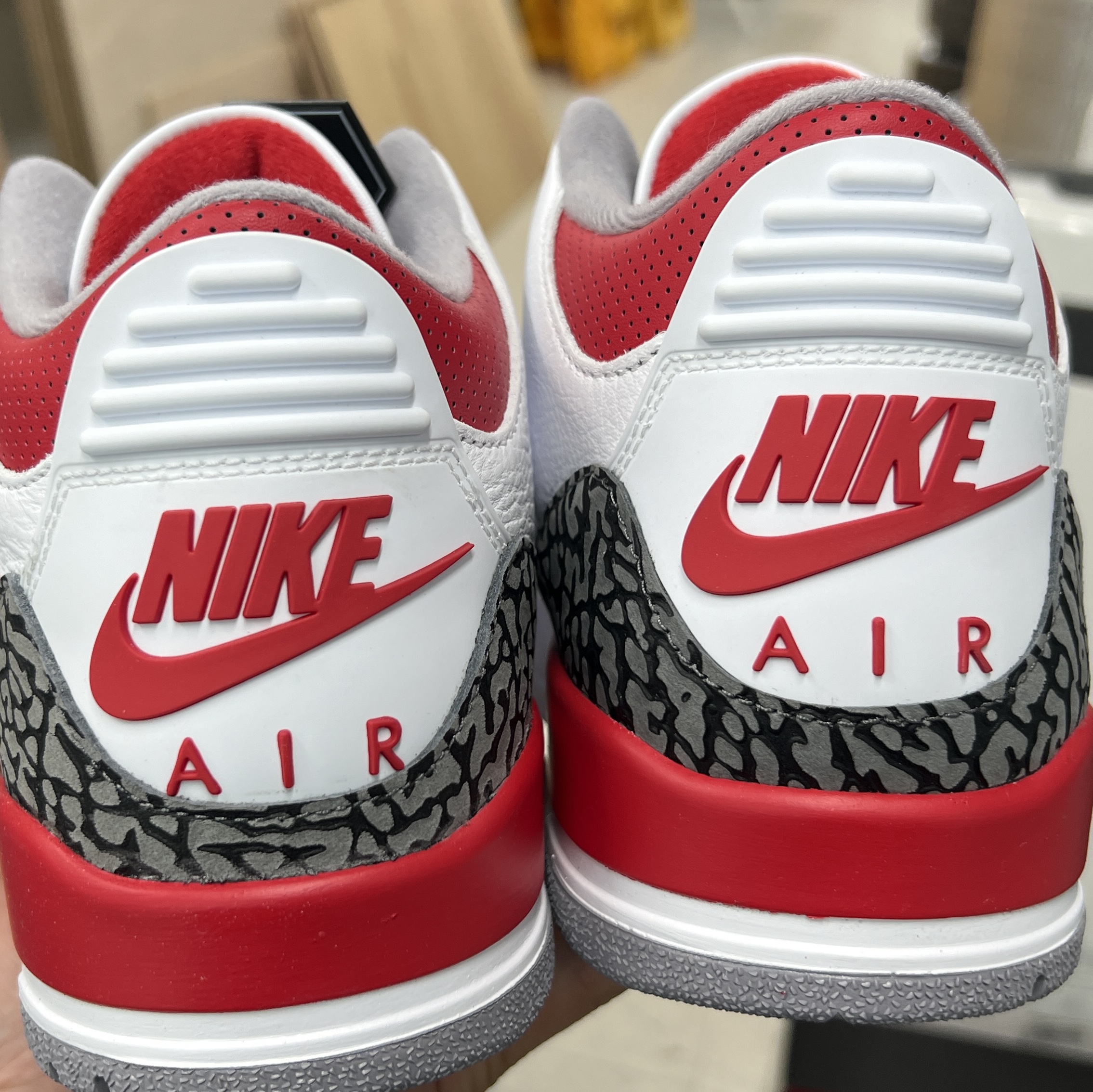 Jordan 3 Retro Fire Red 2022 착용 스타일 - 3