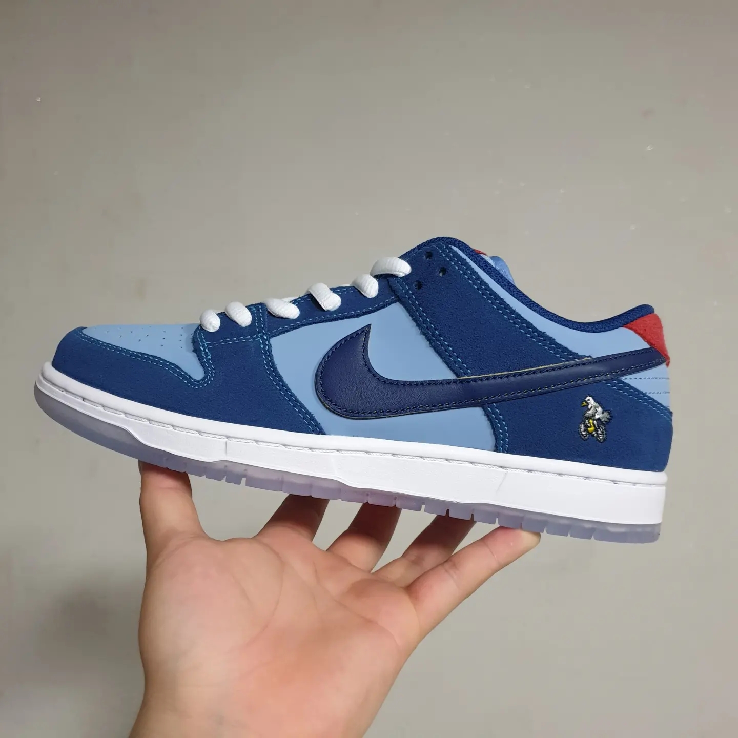 Nike x Why So Sad? SB Dunk Low Pro Coastal Blue 착용 스타일 - 4