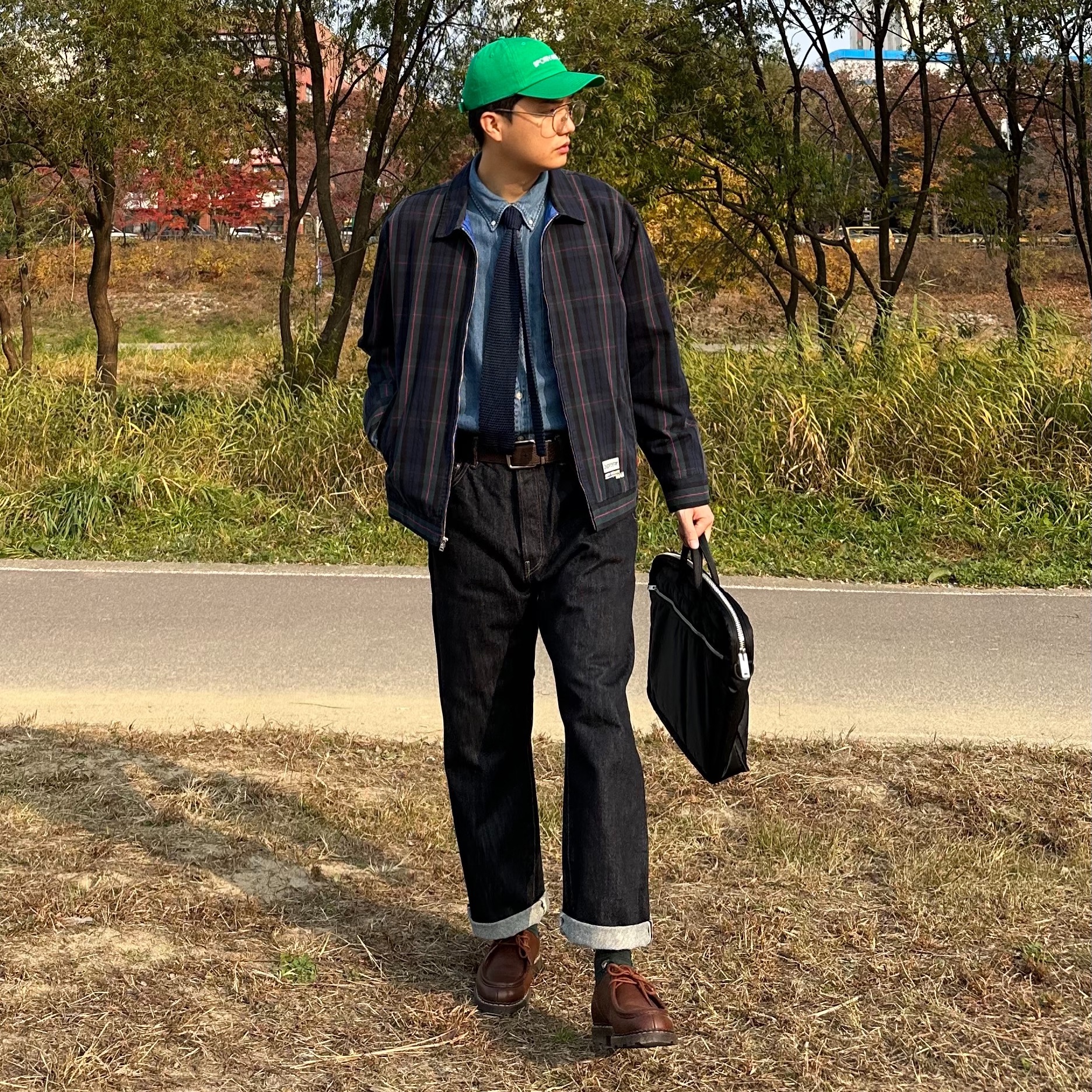 Supreme x Comme des Garcons Junya Watanabe Man Printed Work Jacket Navy Plaid - 21FW, Paraboot Michael Lisse Marron 착용 스타일 - 1
