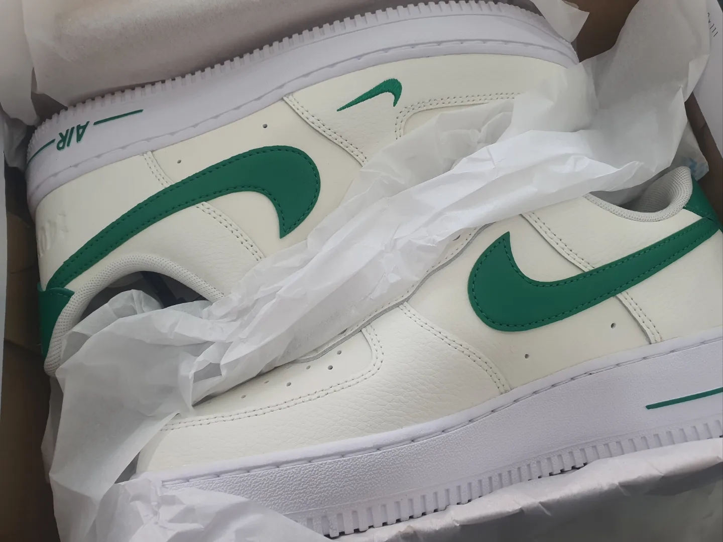 (W) Nike Air Force 1 '07 SE 40th Anniversary Join Forces Sail Malachite 착용 스타일 - 2