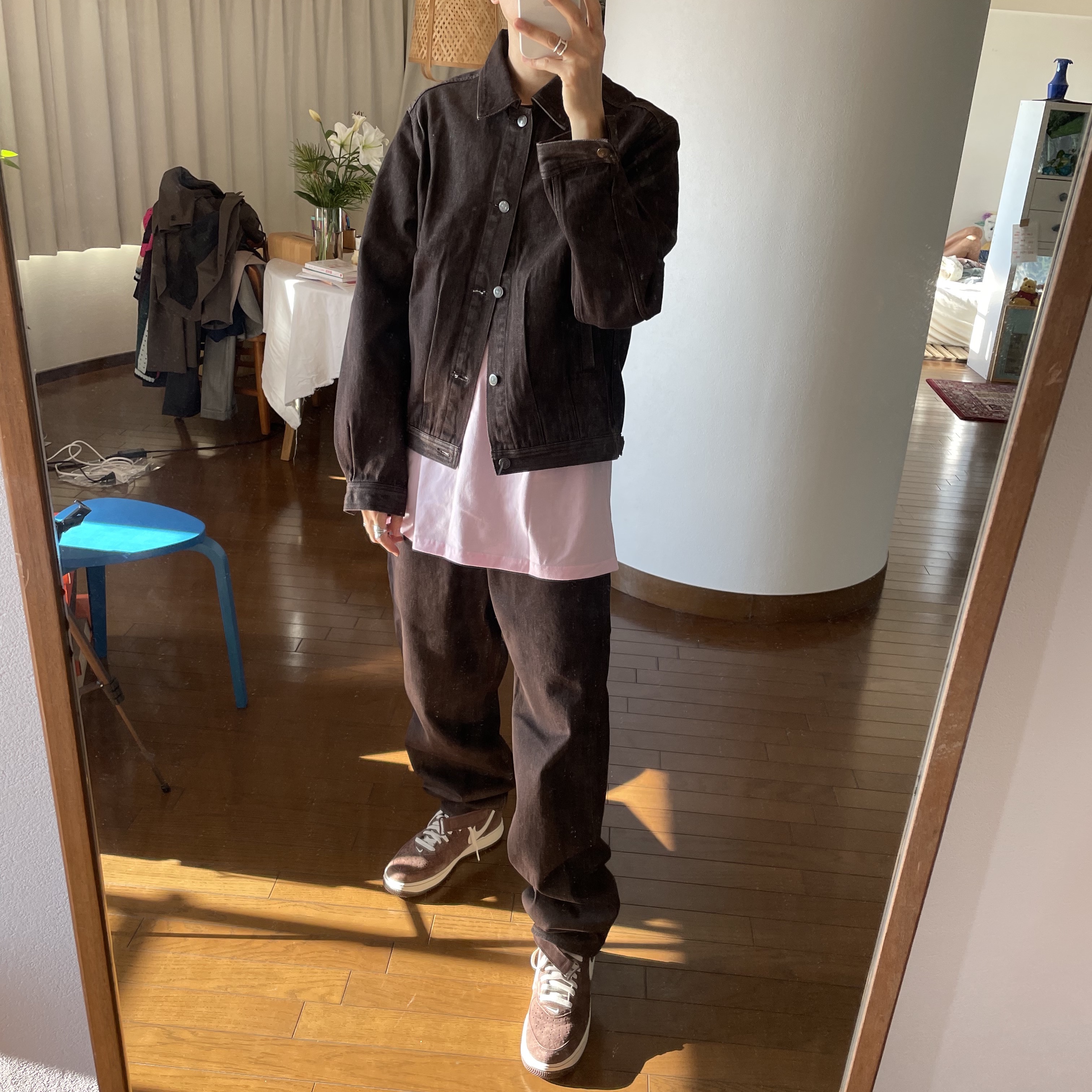 Auralee Washed Hard Twist Denim Blouson Brown - 21AW, Auralee Hard Twist Denim 5P Pants Brown - 21AW 착용 스타일 - 4