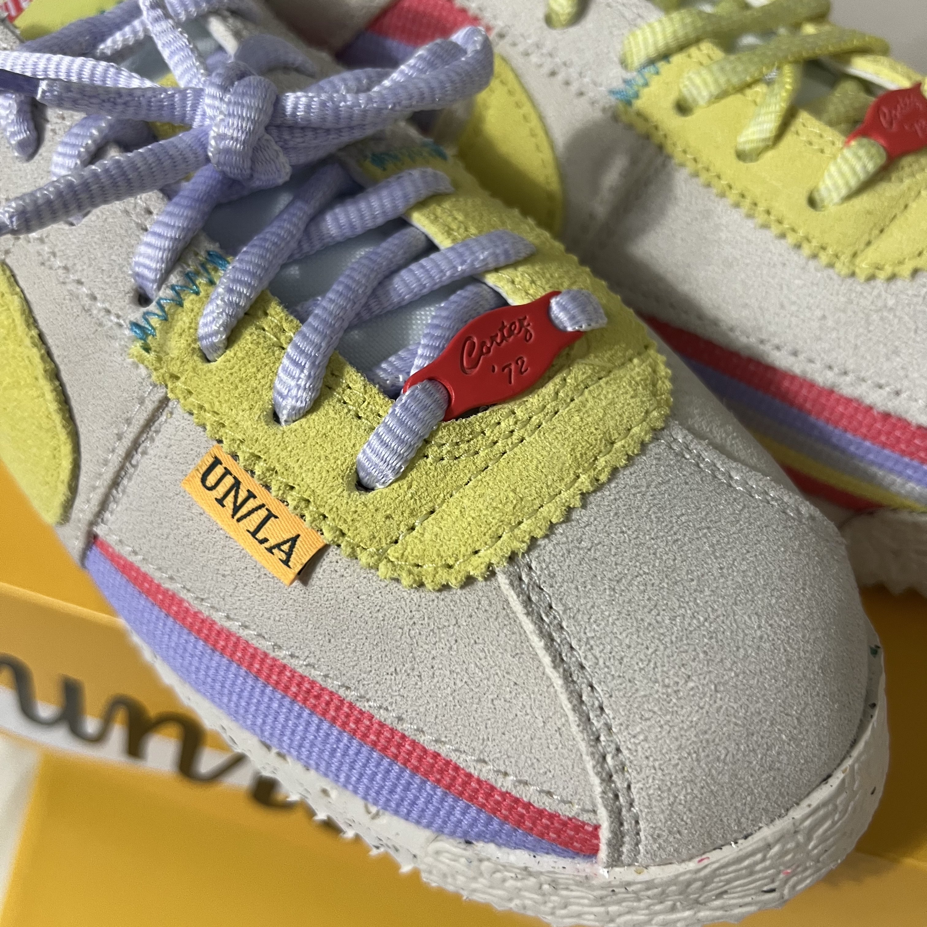 Nike x Union Cortez SP Lemon Frost 착용 스타일 - 5