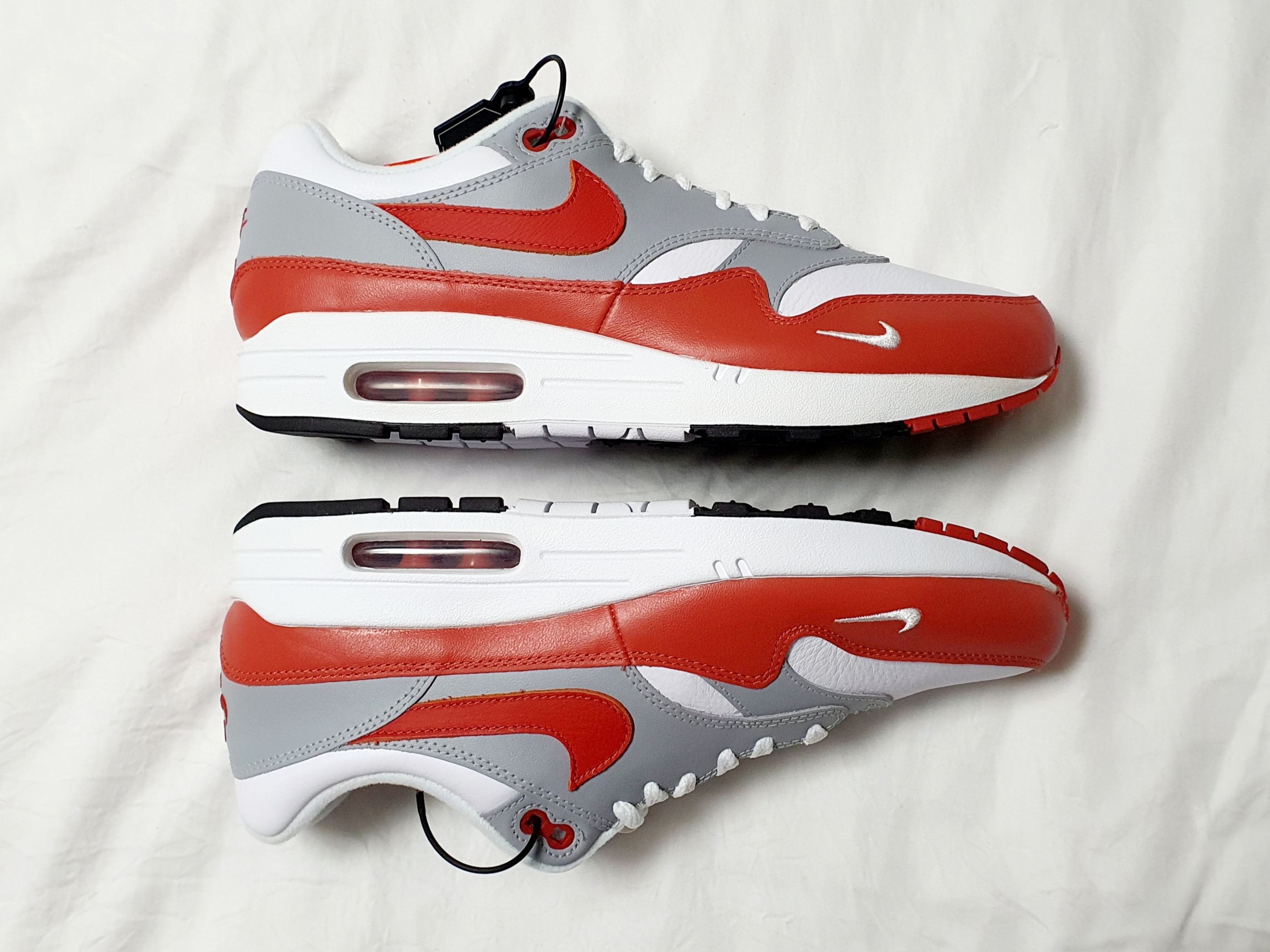 Nike Air Max 1 LV8 Martian Sunrise 착용 스타일 - 3