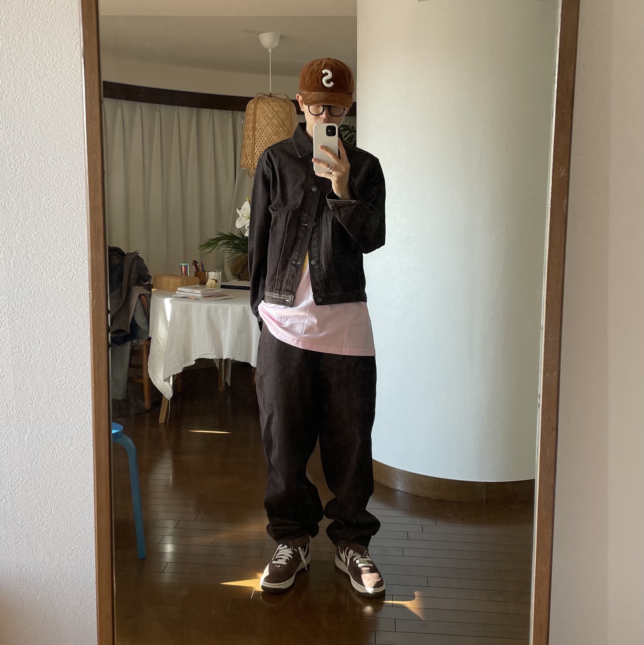 Auralee Washed Hard Twist Denim Blouson Brown - 21AW, Auralee Hard Twist Denim 5P Pants Brown - 21AW 착용 스타일 - 2