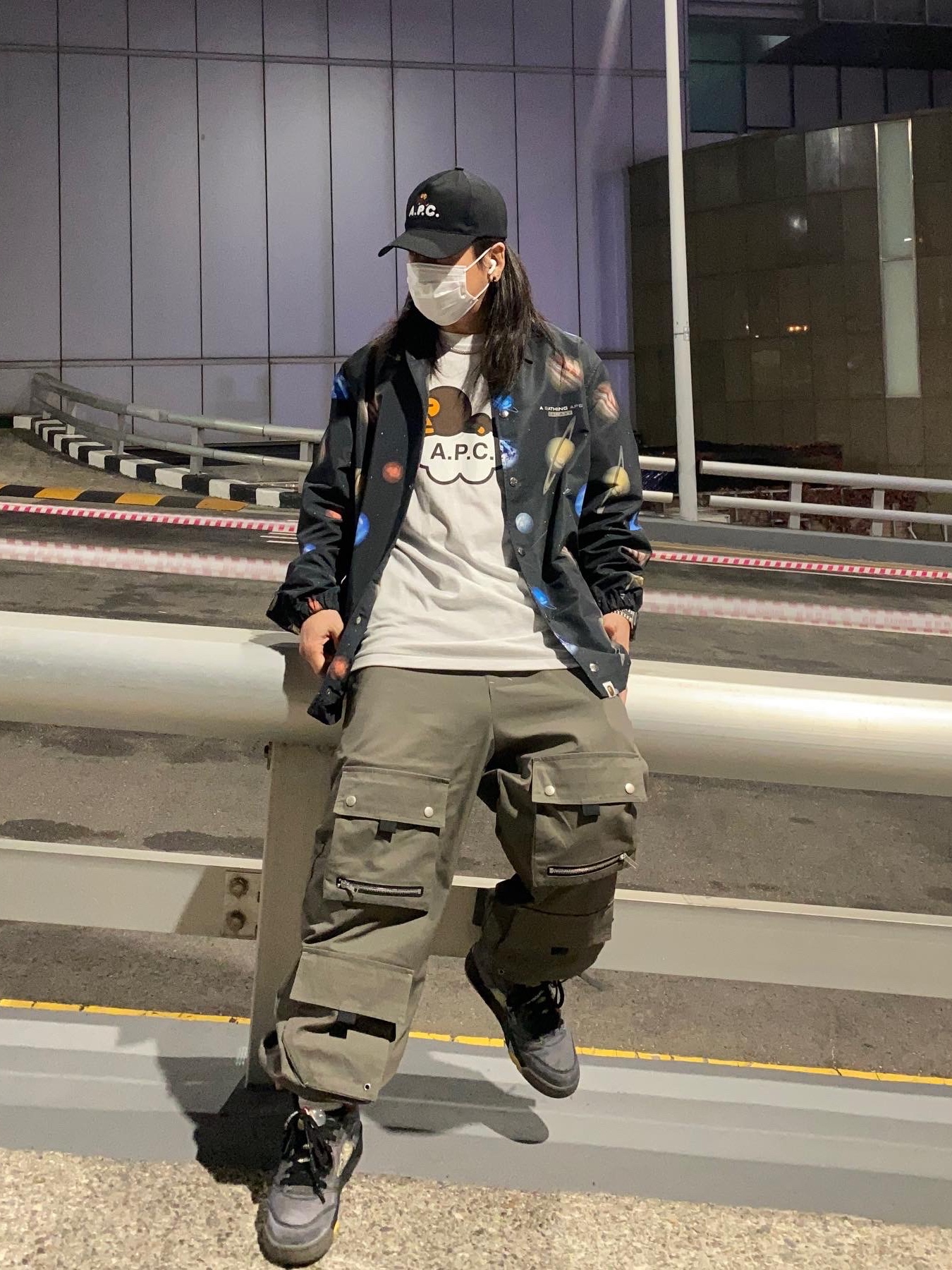 Jordan 5 x Off-White Retro SP Black Muslin 착용 스타일 - 2