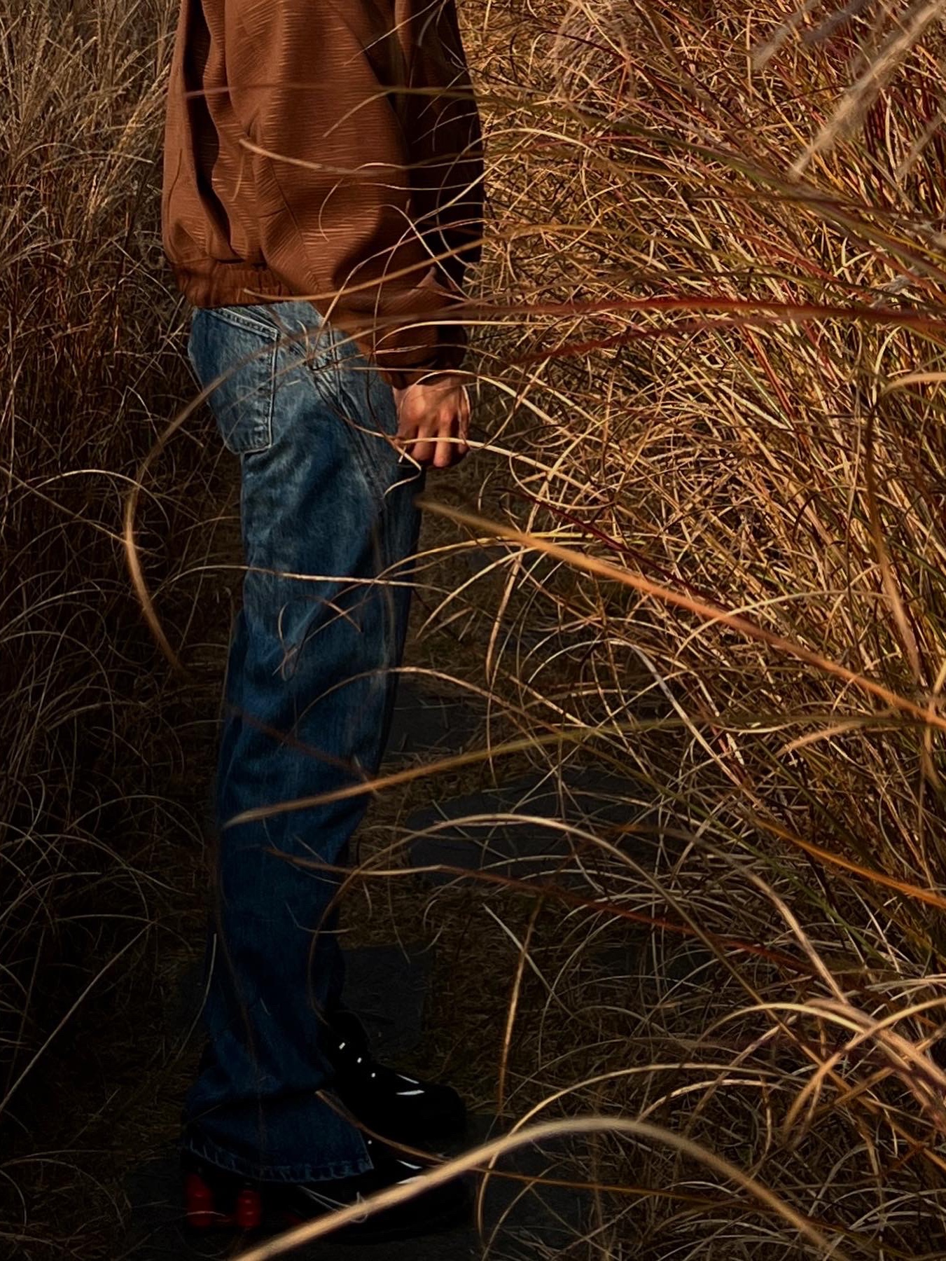 Yeezy Gap Engineered By Balenciaga Flame Cap Black, Nike x Martine Rose Shox MR4 Black 착용 스타일 - 3