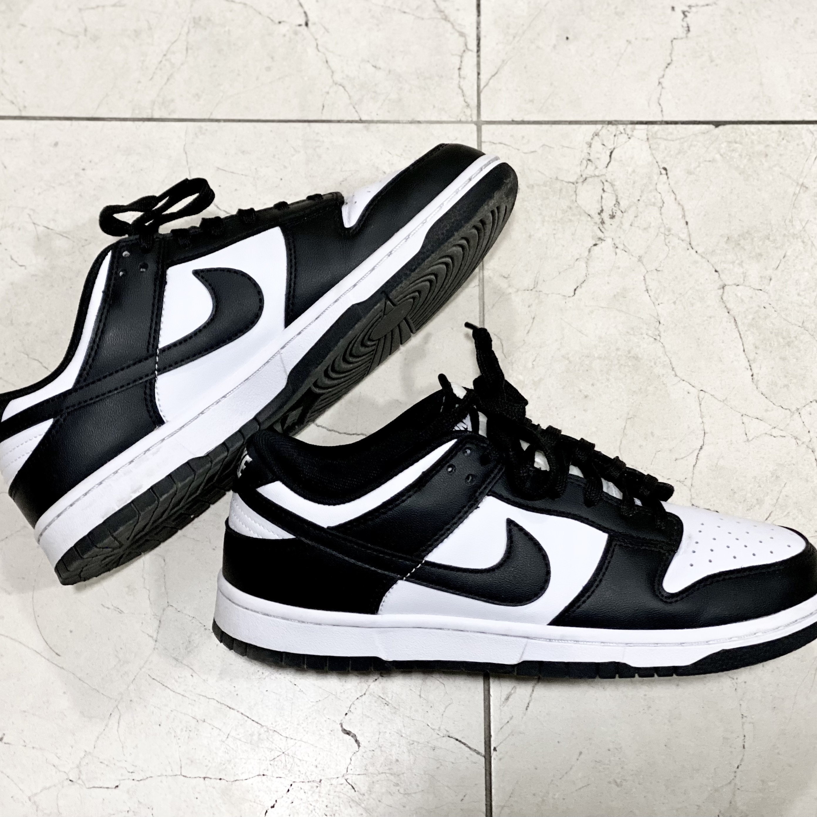 Nike Dunk Low Retro Black 착용 스타일 - 2