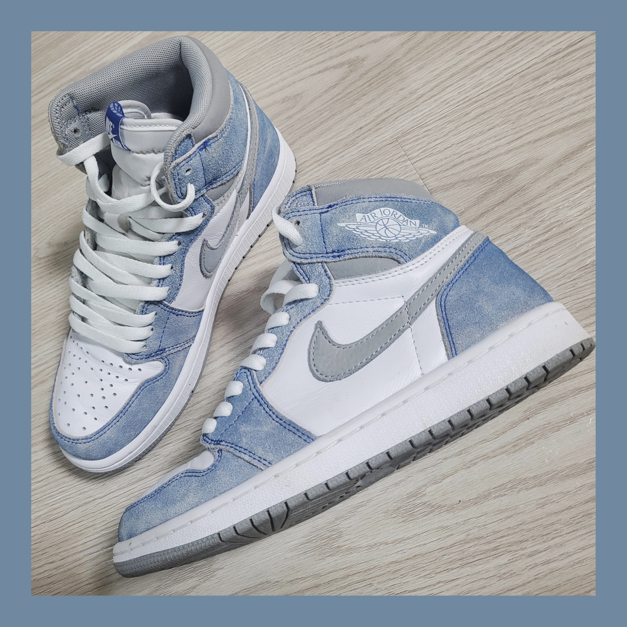 Jordan 1 Retro High OG Hyper Royal 착용 스타일 - 1